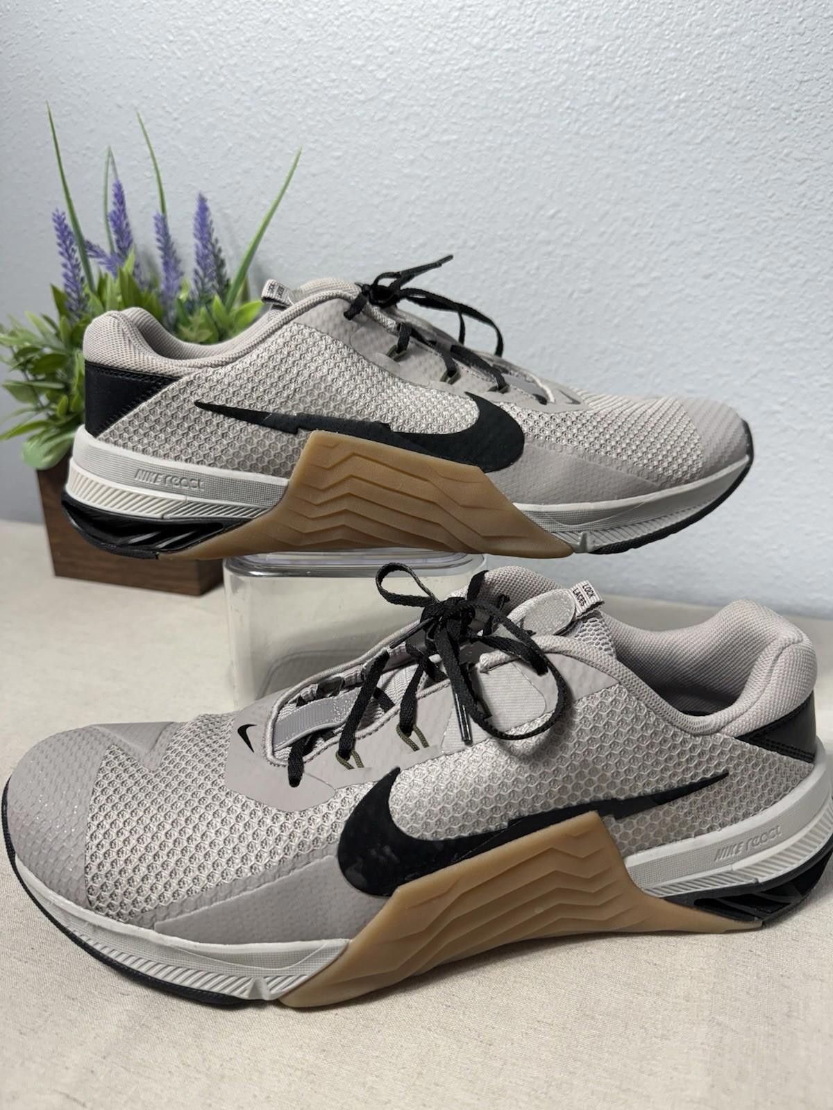 Nike Nike ID Men's Metcon 7 Sz 12 Grey/Black DJ7031 991 rare Size US 12 / EU 45 - 1 Thumbnail