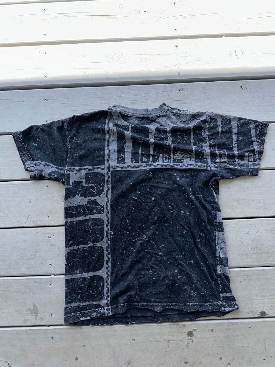 Affliction Affliction tshirt size m y2k 2000s Size US M / EU 48-50 / 2 - 4 Thumbnail