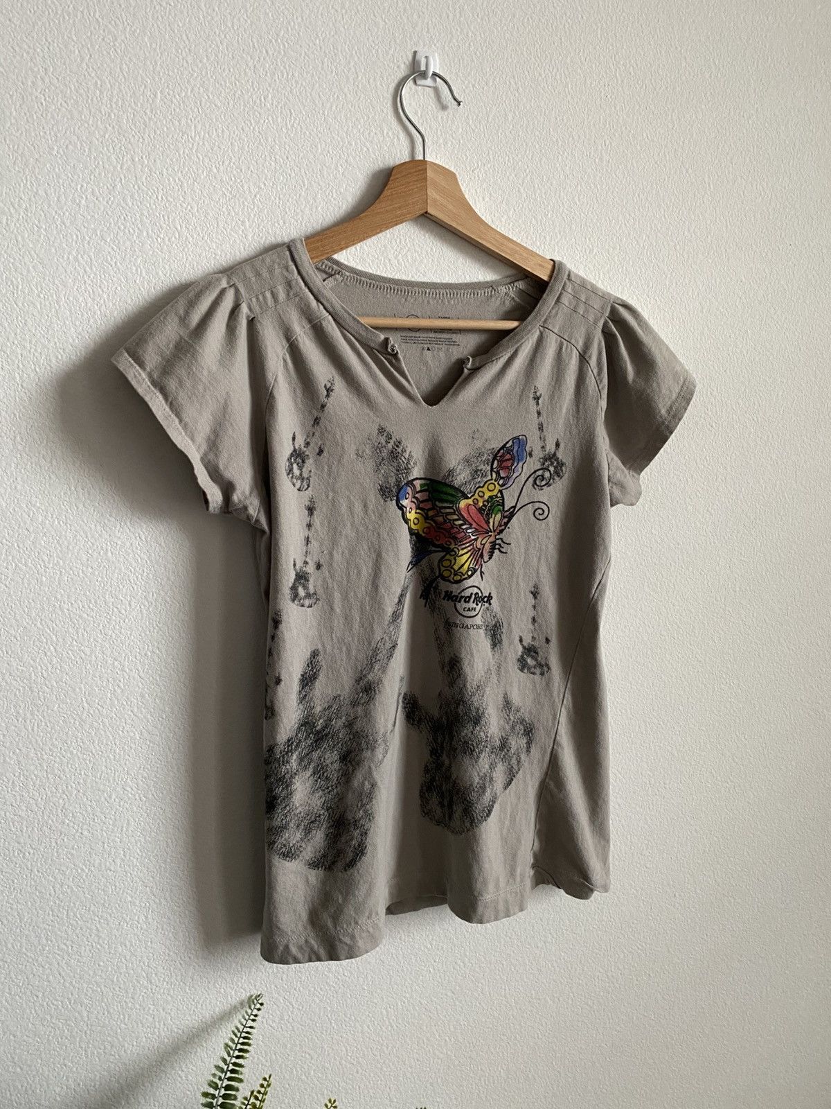 Hard Rock Cafe Hard Rock Cafe Butterfly Tee Size XL / US 12-14 / IT 48-50 - 3 Thumbnail