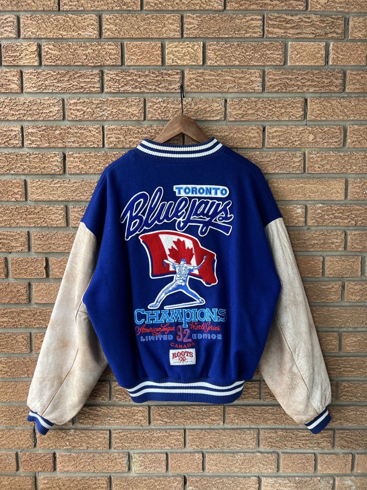 Roots ROOTS TORONTO BLUE JAYS 1992 WORLD SERIES Size US XL / EU 56 / 4 - 1 Thumbnail