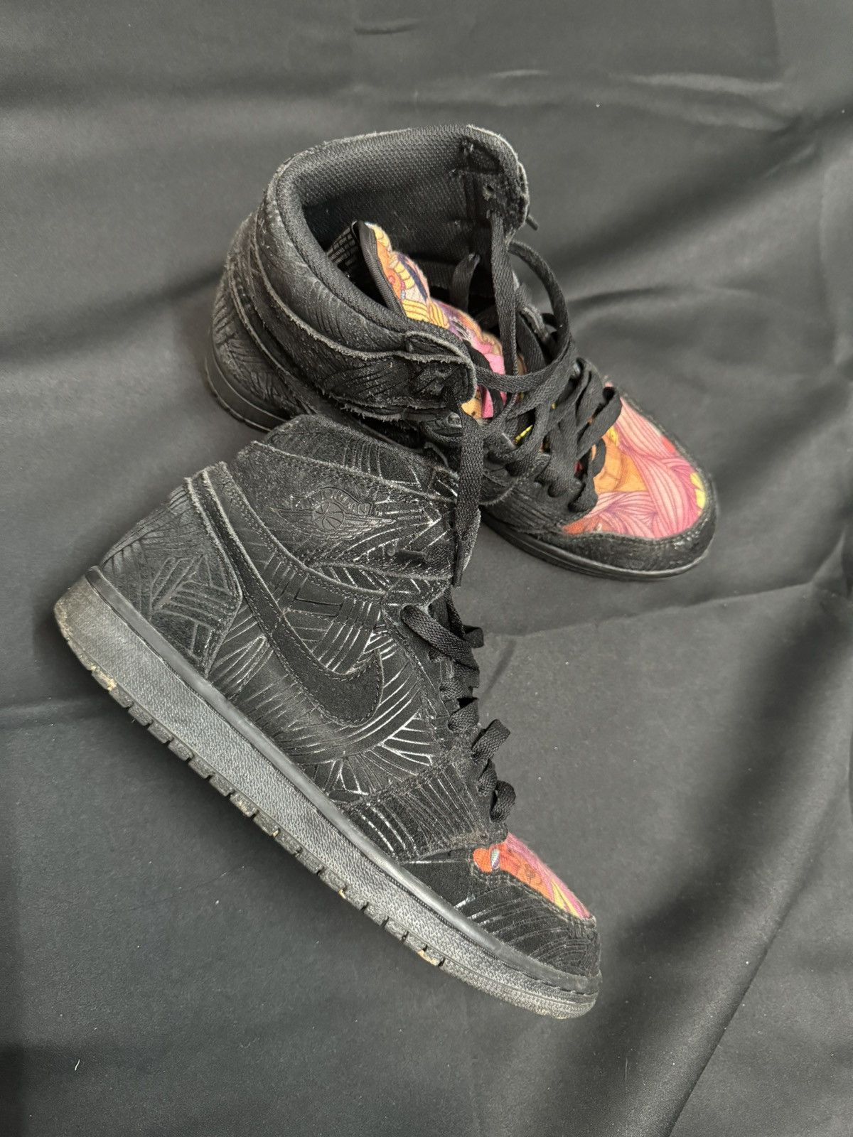Jordan Brand × Nike Jordan 1 Retro High Los Primeros Size US 8 / EU 41 - 1 Thumbnail