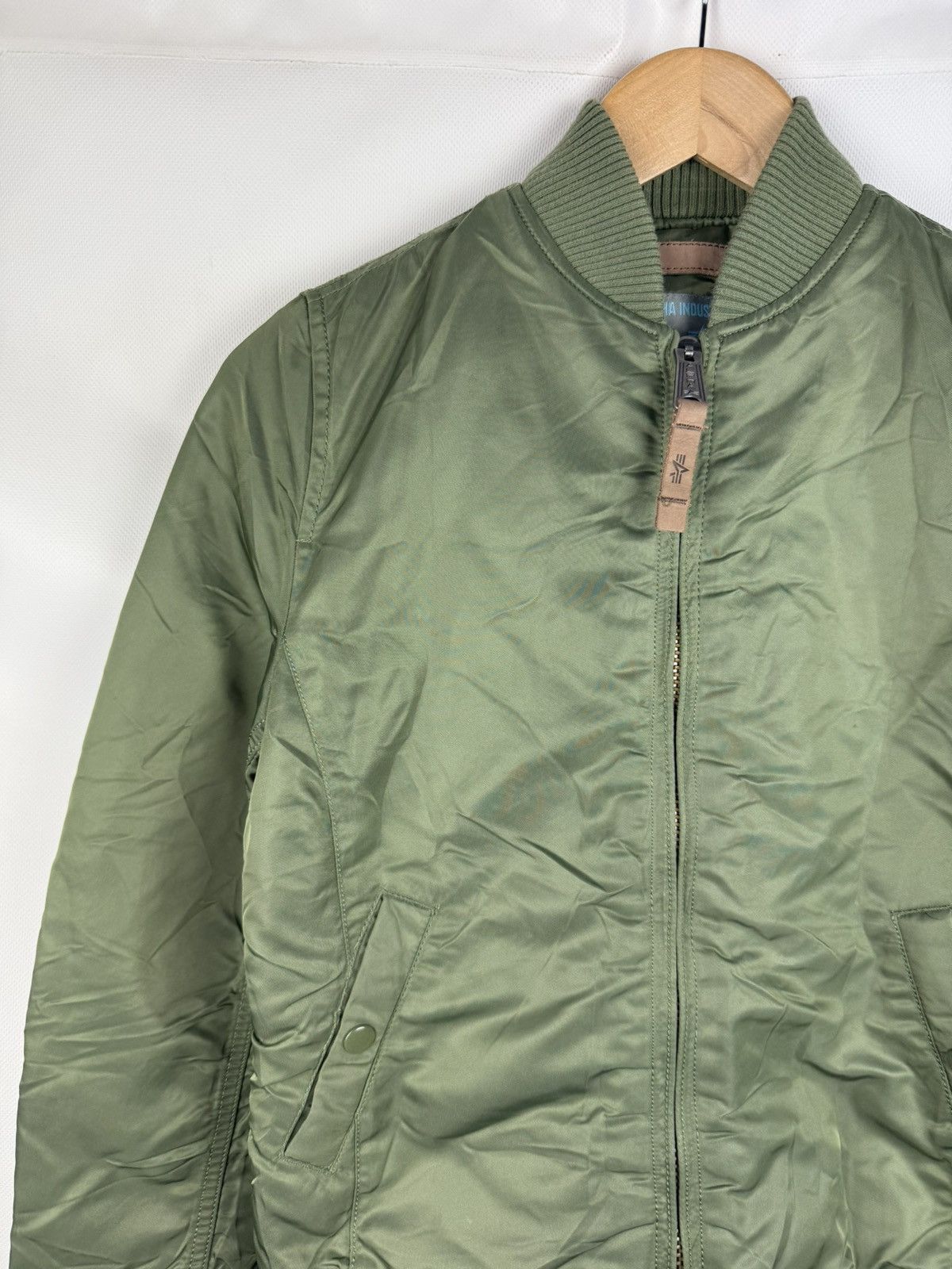 Alpha Industries Alpha Industries Ladies Military Style Bomber Jacket Size XS / US 0-2 / IT 36-38 - 4 Thumbnail