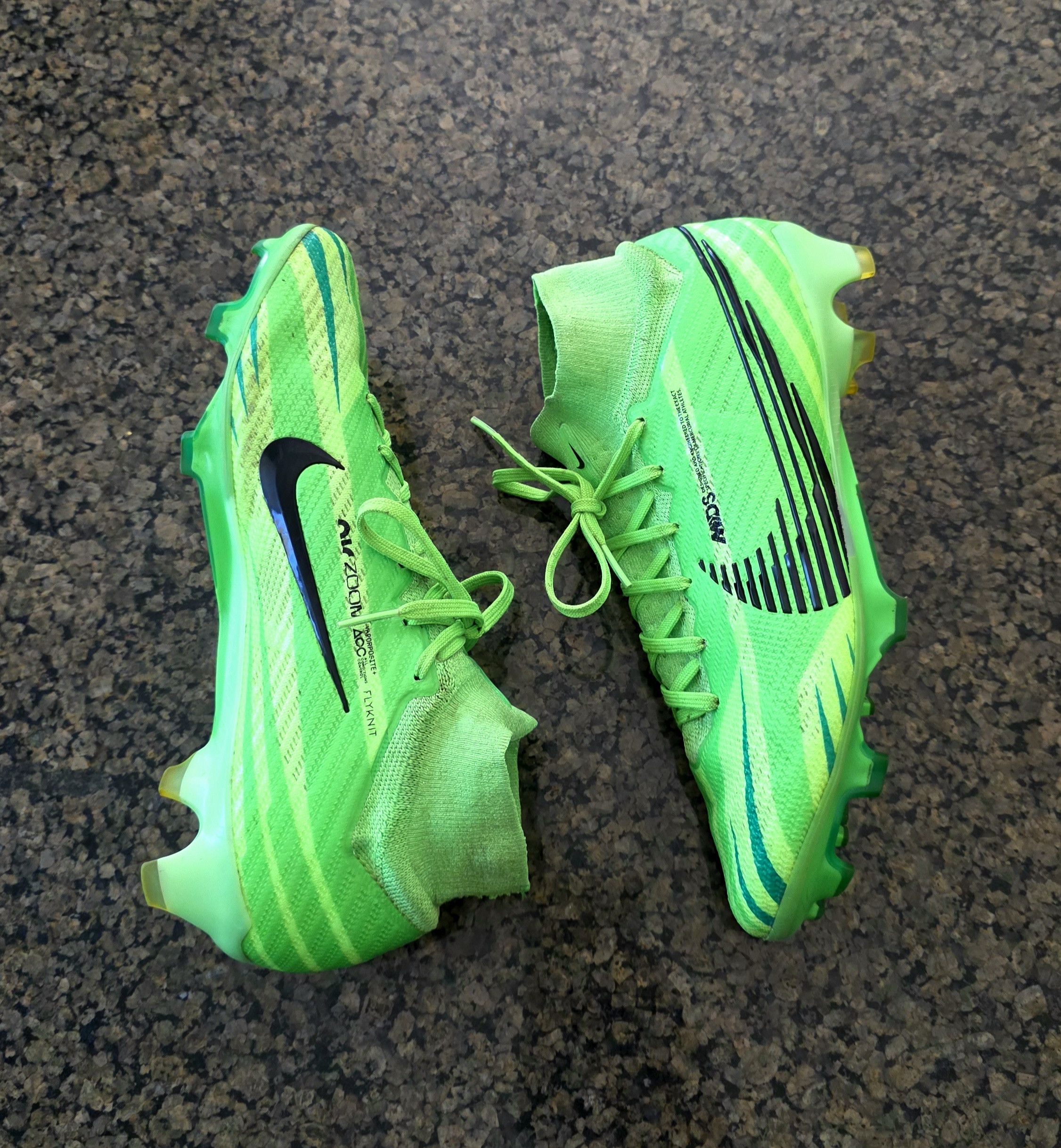 Nike Nike Zoom Mercurial Superfly 9 Elite FG MDS Green Grinch Size US 7 / EU 40 - 4 Thumbnail