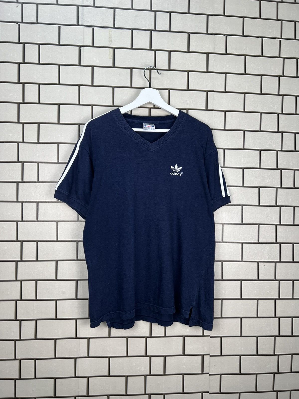 Adidas × Vintage Vintage Adidas Made In Canada Tee Size US M / EU 48-50 / 2 - 2 Thumbnail