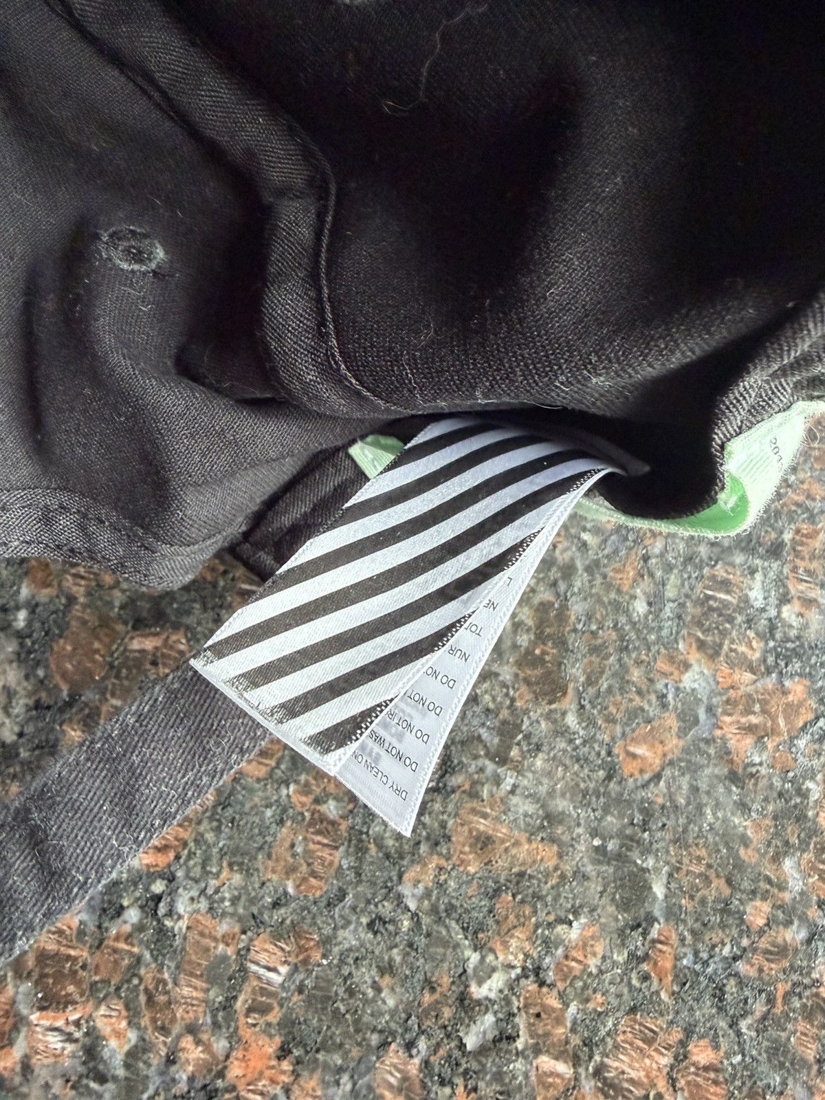 Off-White Off-White Black Cap with Neon Green Glow logo Size ONE SIZE - 4 Thumbnail