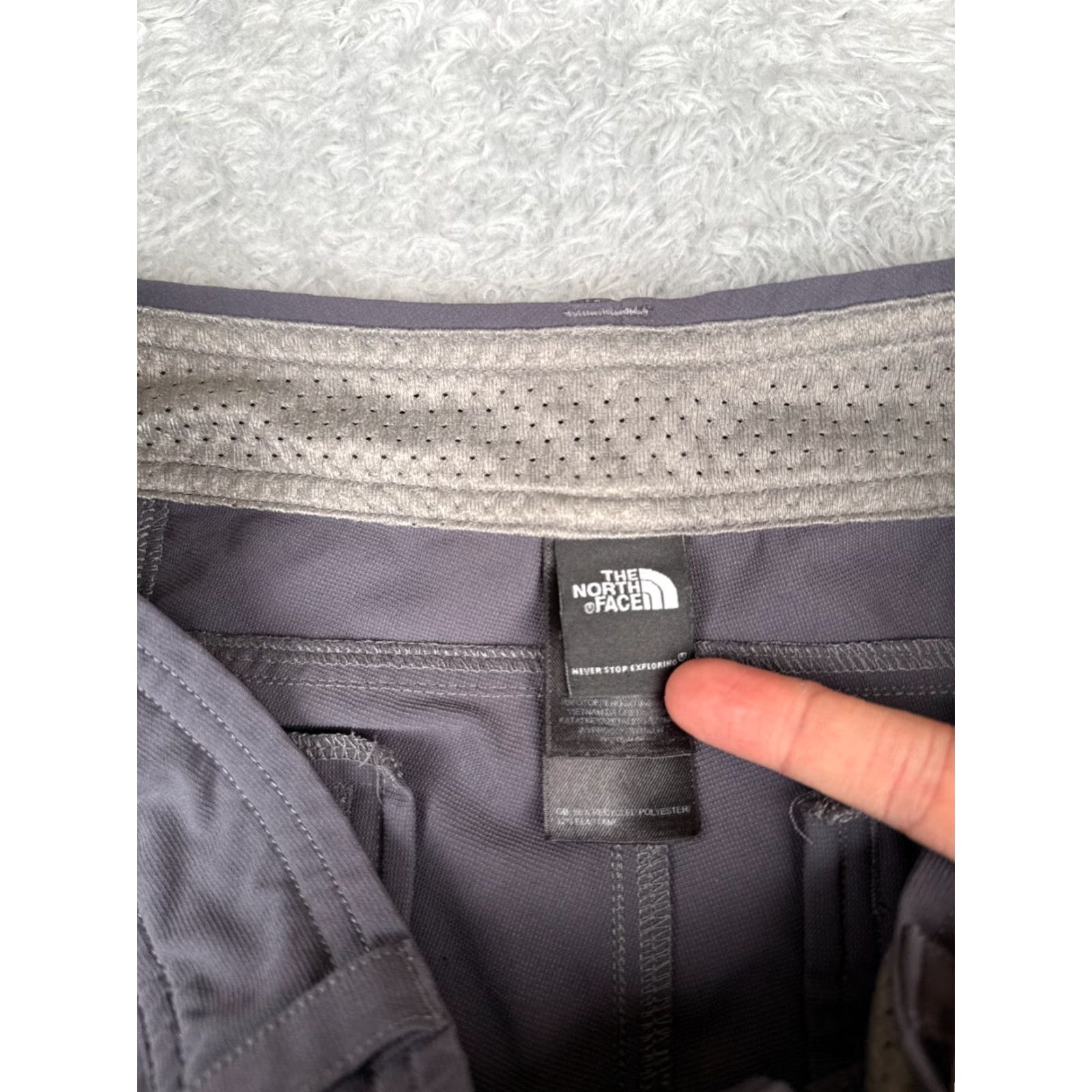 The North Face The North Face Pants Womens 10 Gray Capri Crop Polyester Blend Hike Camp 32x20 Size 32" / US 10 / IT 46 - 6 Thumbnail