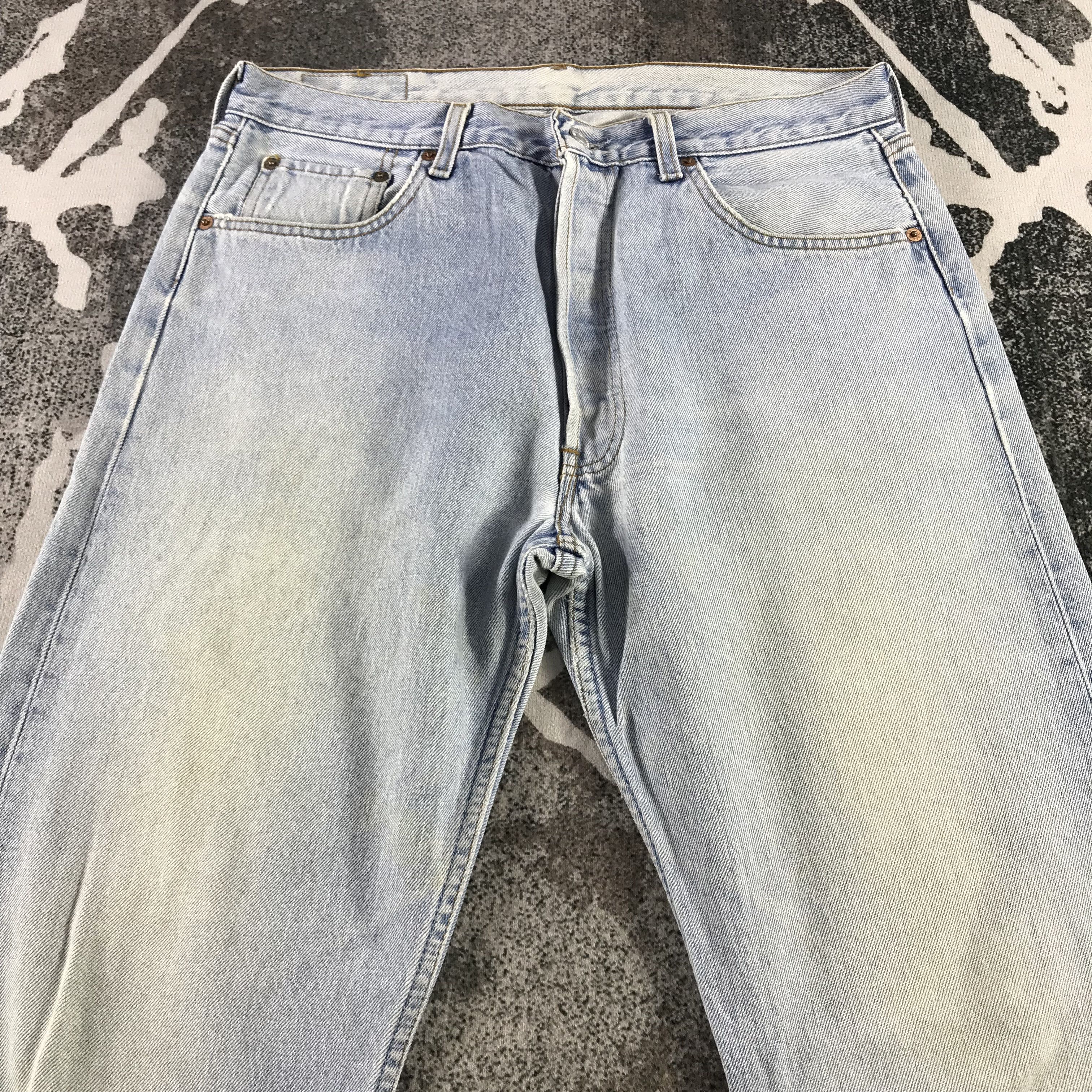 Levi's Vintage 90s Levis 501 Jeans Dirty Wash Denim KJ3354 Size US 32 / EU 48 - 3 Thumbnail