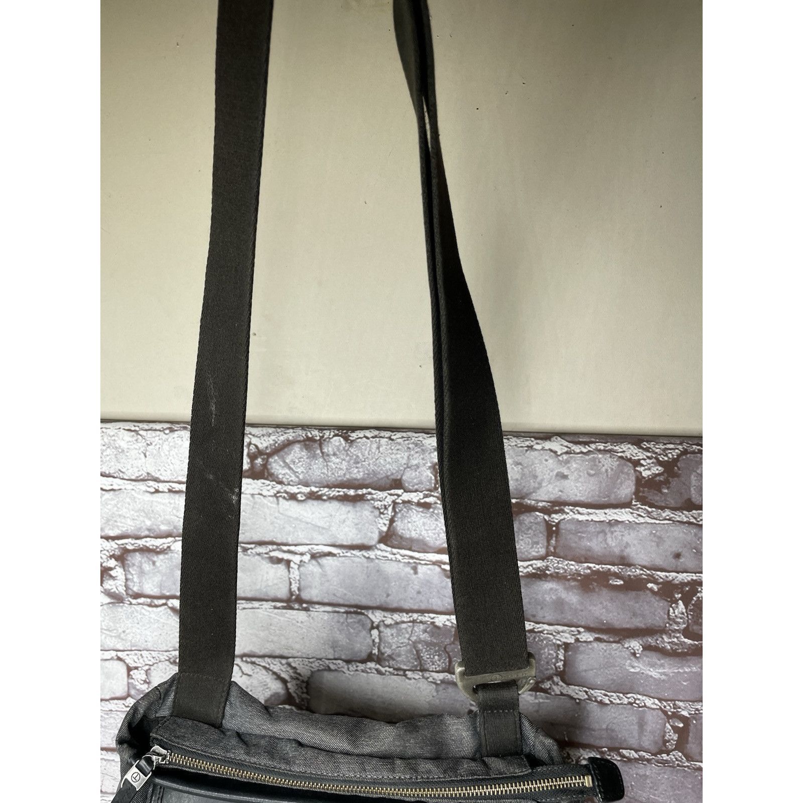 Tumi TUMI T Tech Black Leather Accents Men Messenger Bag Crossbod Size ONE SIZE - 19 Thumbnail