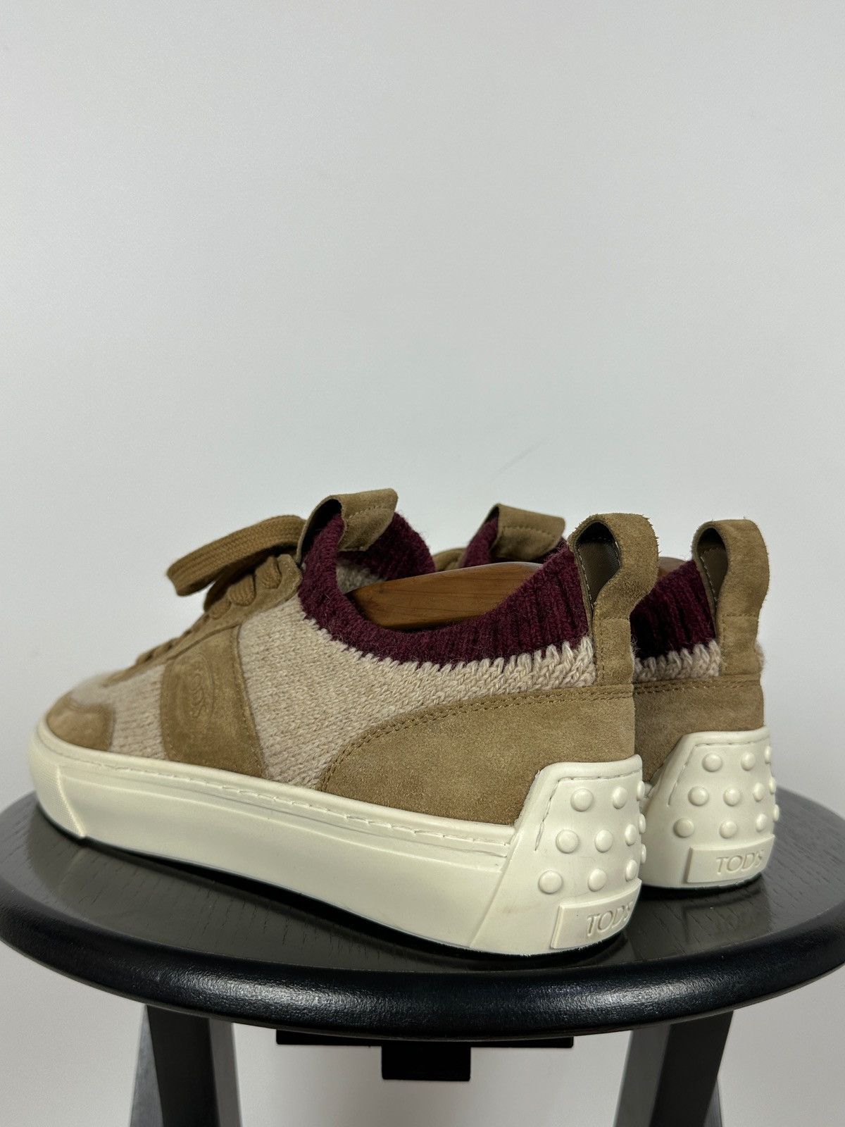 Tod's Tod’s Knit Suede Beige/Burgundy Low Top Lace Up Sneakers Size US 9 / EU 42 - 4 Thumbnail
