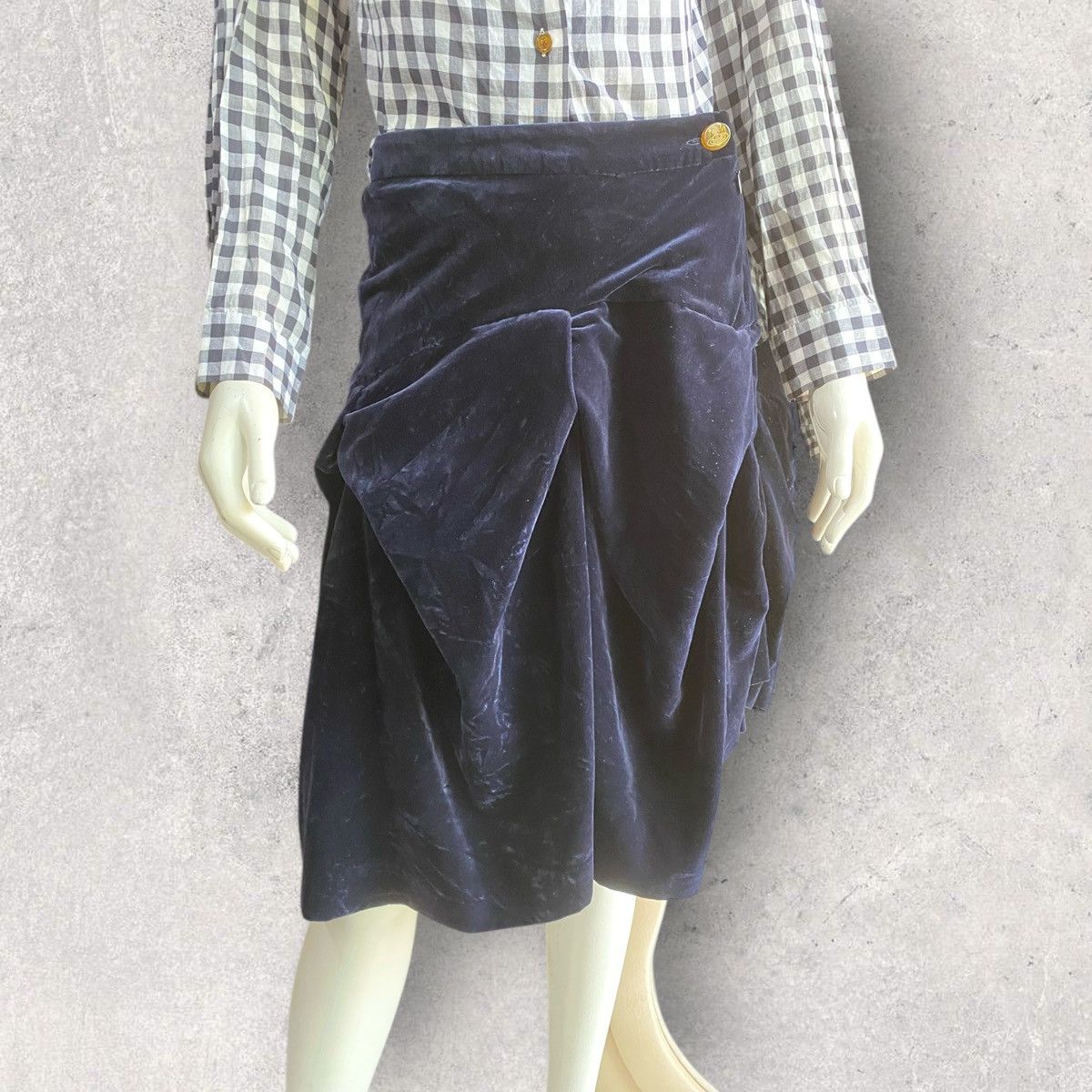 Vivienne Westwood Fall06 Velvet Drunken Skirt Size 28" / US 6 / IT 42 - 1 Thumbnail