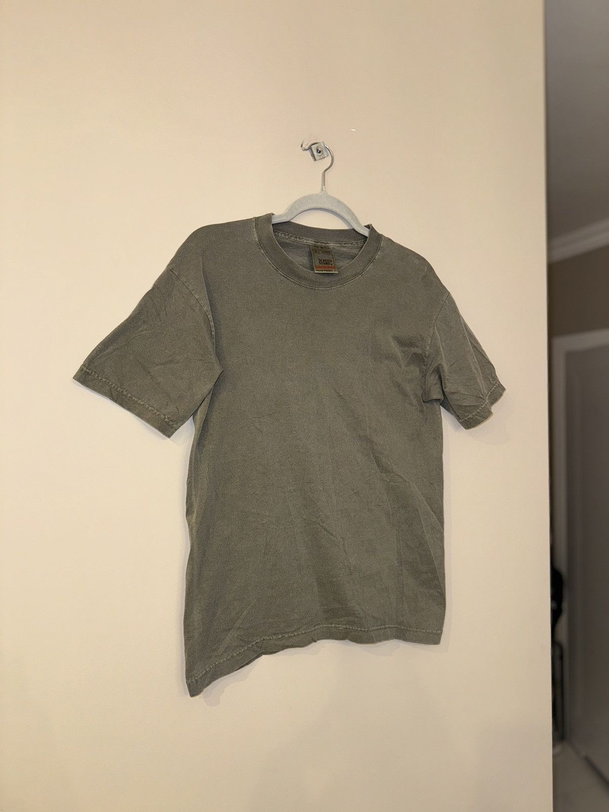 Vintage Screen Stars vintage basic t shirt in very good condition Size US S / EU 44-46 / 1 - 2 Thumbnail
