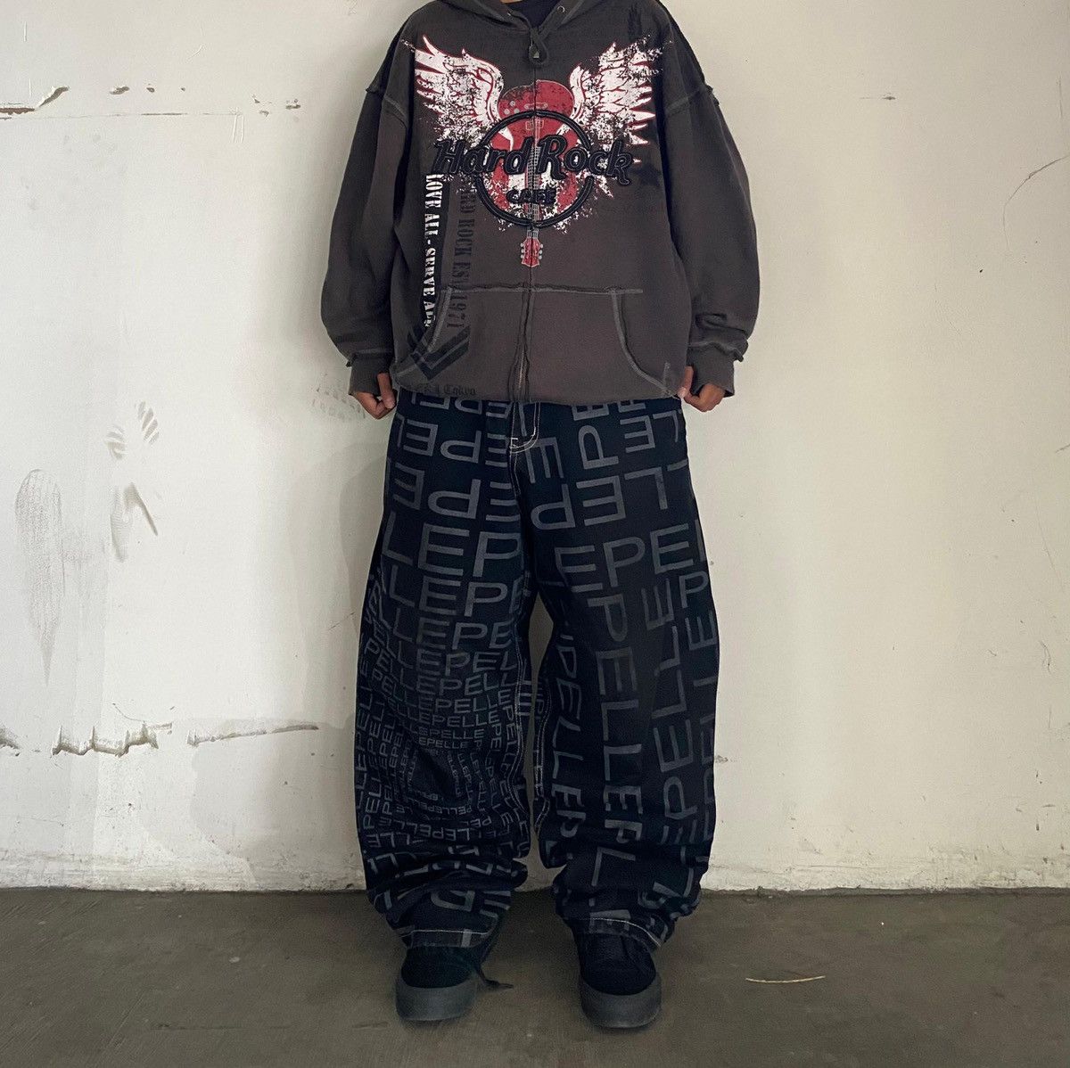 Pelle Pelle Vintage Pelle Pelle Full Print Super Baggy Jeans Size US 40 / EU 56 - 1 Thumbnail