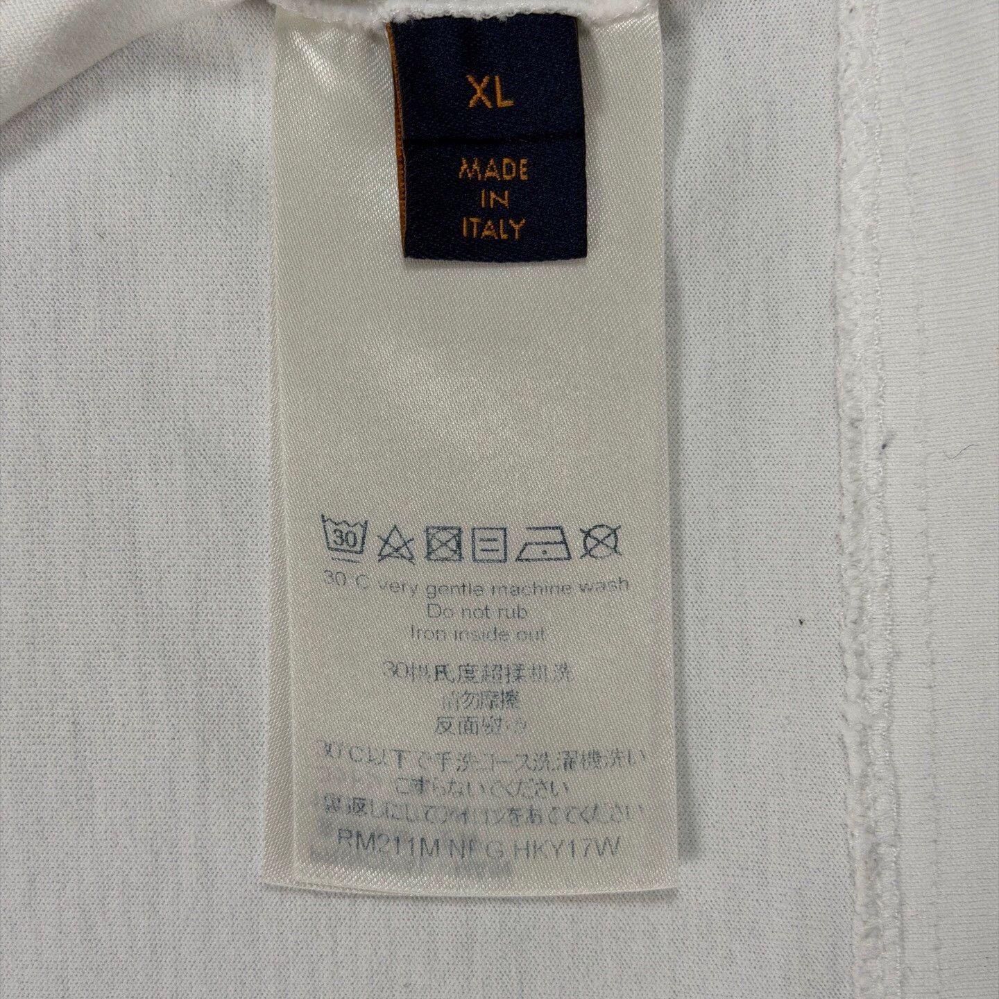 Louis Vuitton Louis Vuitton Crayon All Over Print White T-shirt XL Size US XL / EU 56 / 4 - 4 Thumbnail