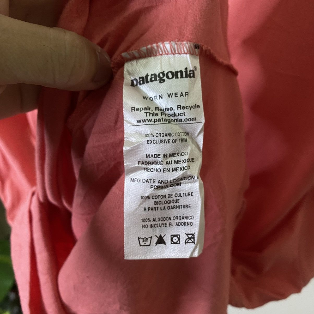 Patagonia Patagonia Surf P-6 Logo Peach T Shirt Size US L / EU 52-54 / 3 - 4 Thumbnail