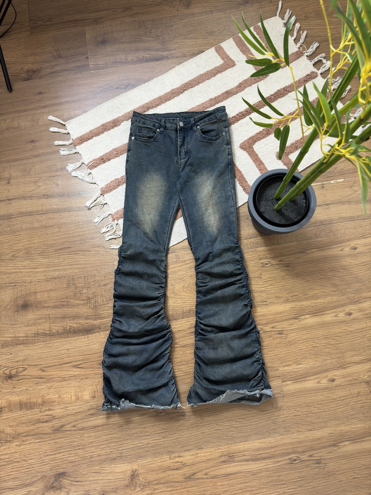 Vintage VINTAGE WASHED DENIM OPIUM PLEATED JEANS PANTS Size 27" / US 4 / IT 40 - 1 Thumbnail