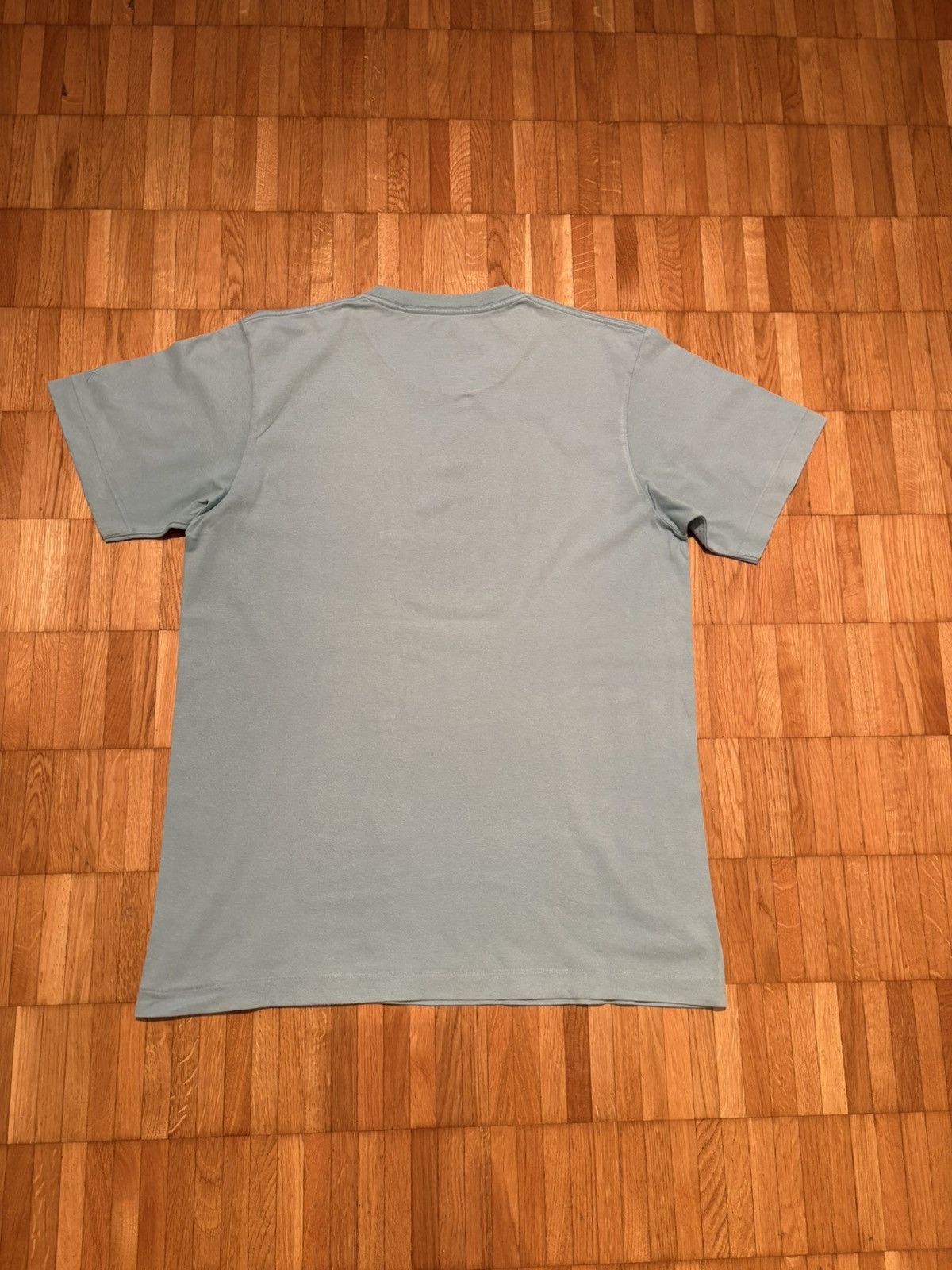 Kaws × Uniqlo Blue Kaws x Uniqlo Shirt Size US M / EU 48-50 / 2 - 3 Thumbnail