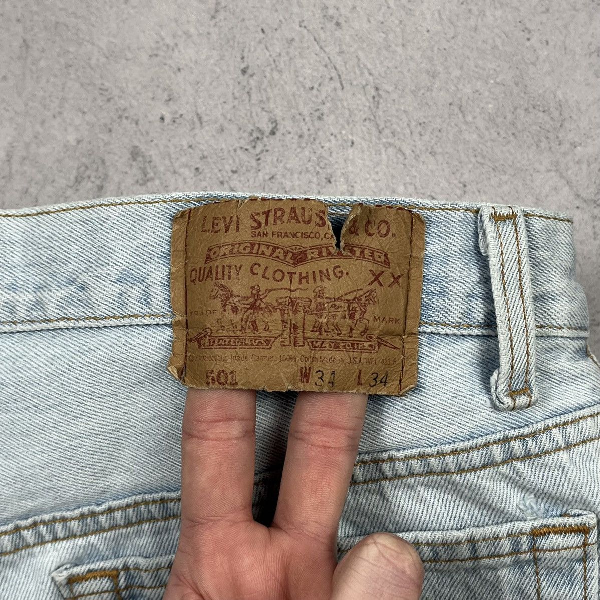 Levi's Vintage Levi’s 501 baby blue made in USA jeans 1993 Size US 34 / EU 50 - 7 Thumbnail