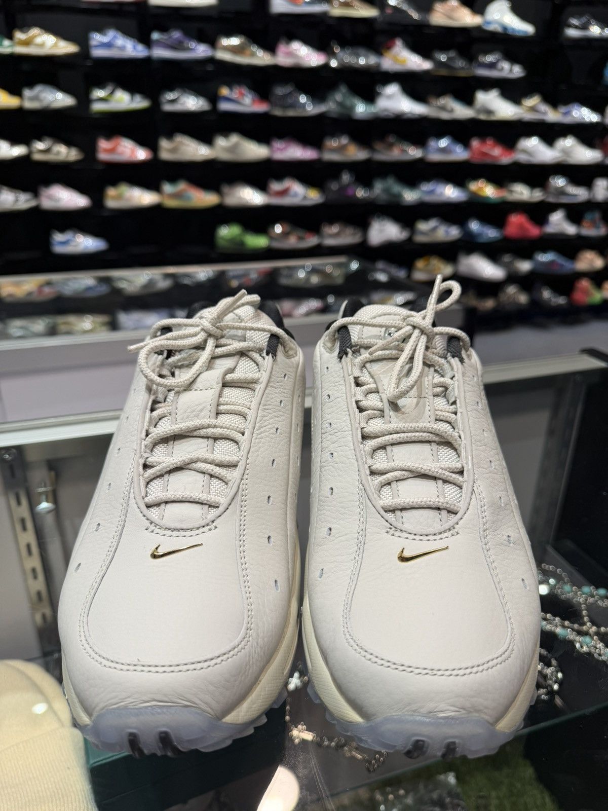 Nike Size 9.5 - Nike Hot Step Air Terra “Champagne” Size US 9.5 / EU 42-43 - 2 Thumbnail