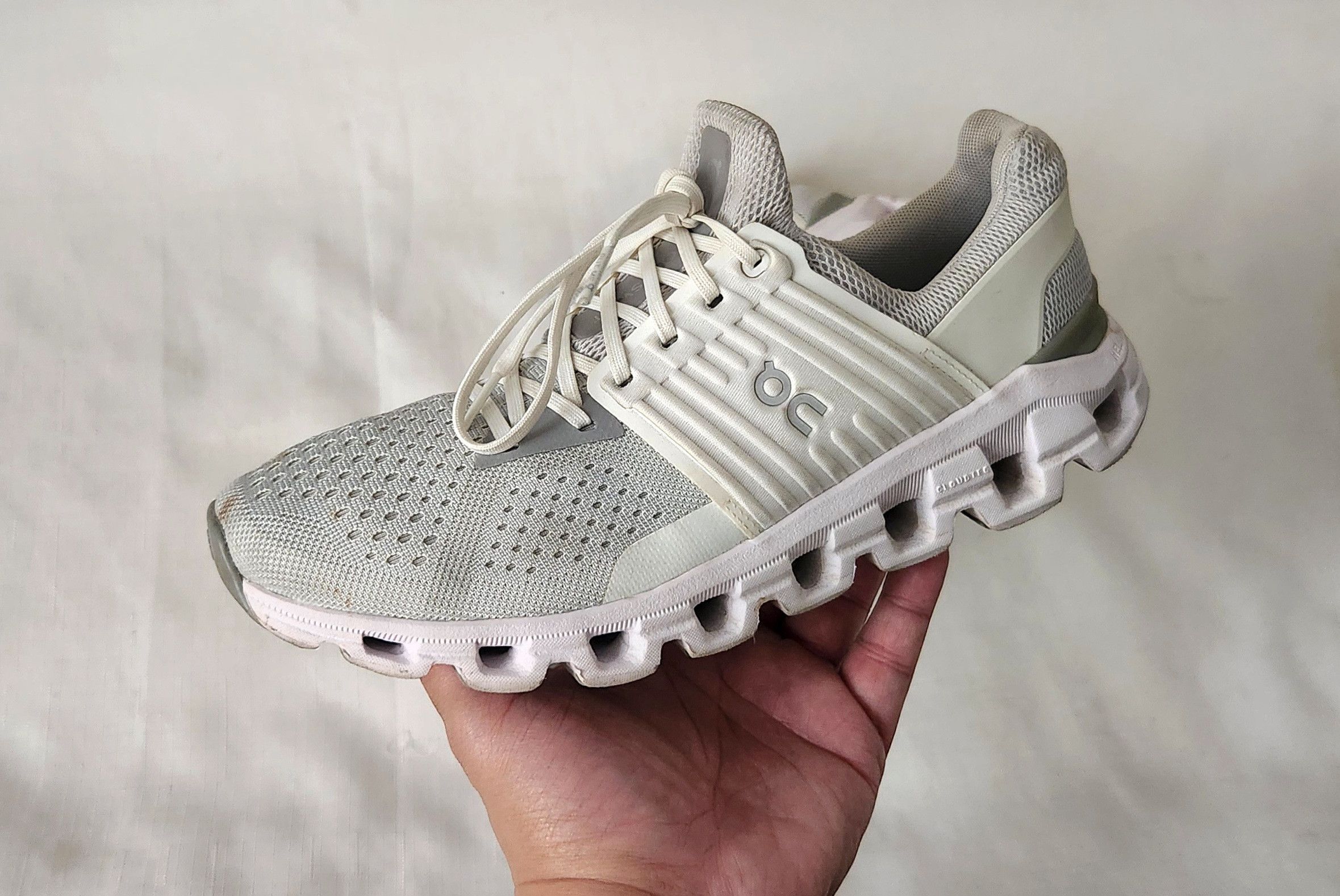On On Running Cloudswift Women's Size 8.5 Running Shoes Size US 8.5 / IT 38.5 - 1 Thumbnail