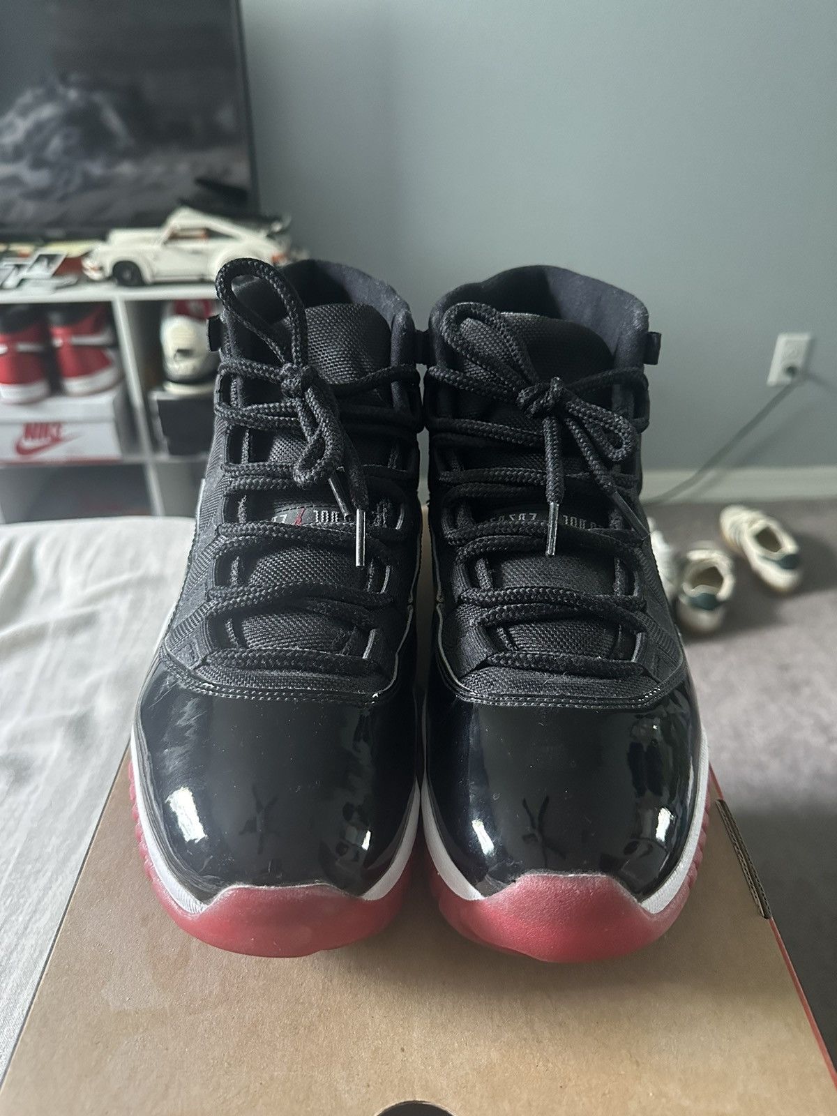 Jordan Brand Jordan 11 Retro Bred 2019 Size US 10 / EU 43 - 7 Thumbnail