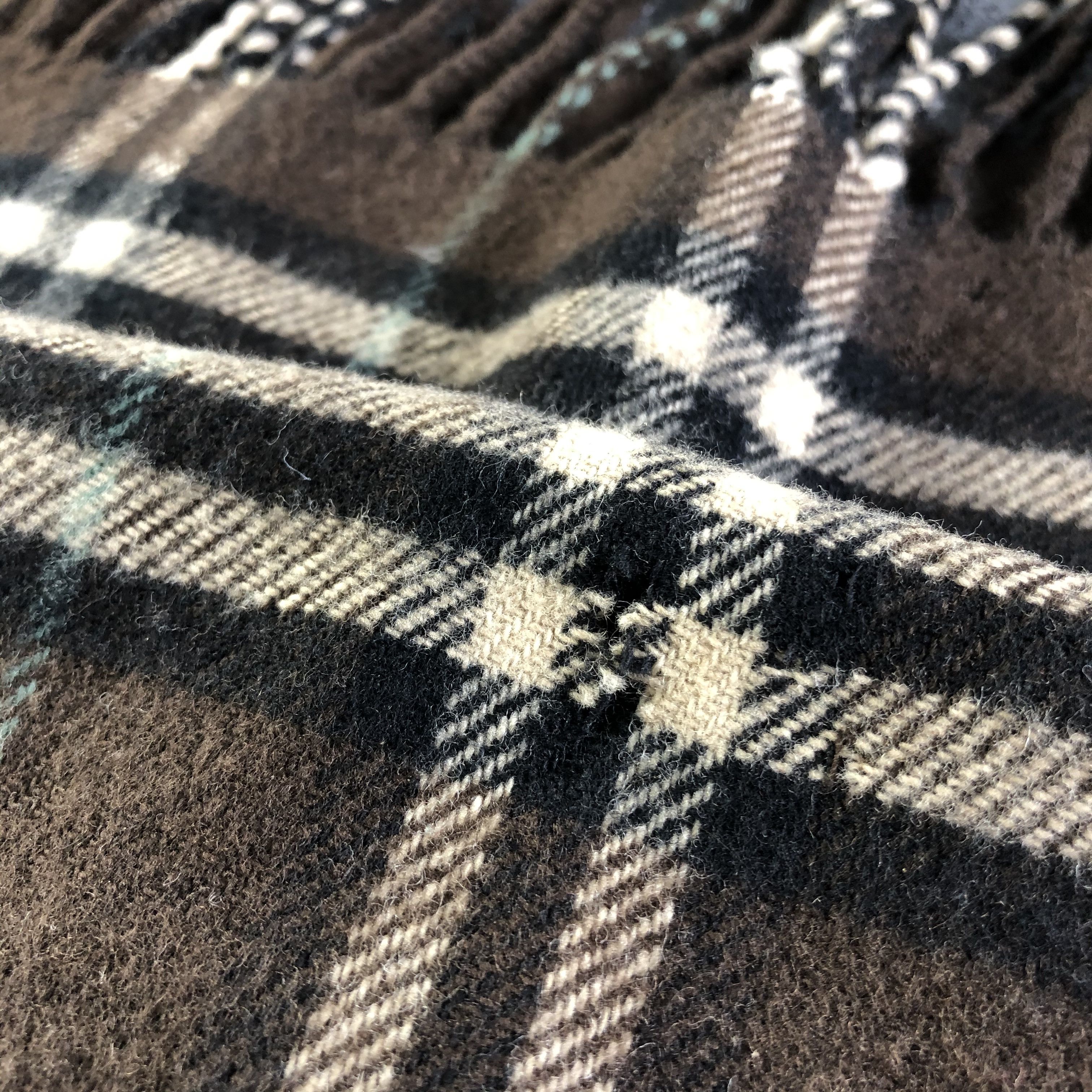 Burberry Burberry Scarf / Muffler / Neckwear Size ONE SIZE - 2 Thumbnail