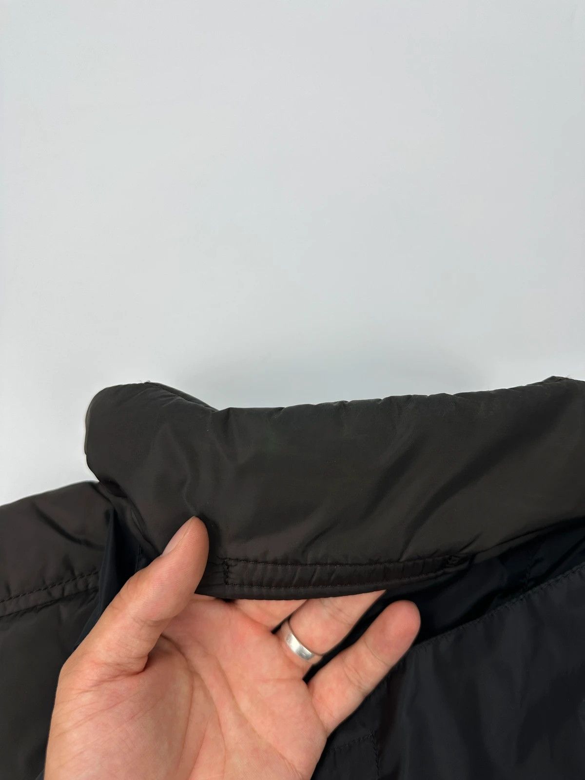 Prada Prada Sport FW01-05 Brown Puffer Vest Down Hooded Jacket Size L / US 10 / IT 46 - 9 Thumbnail
