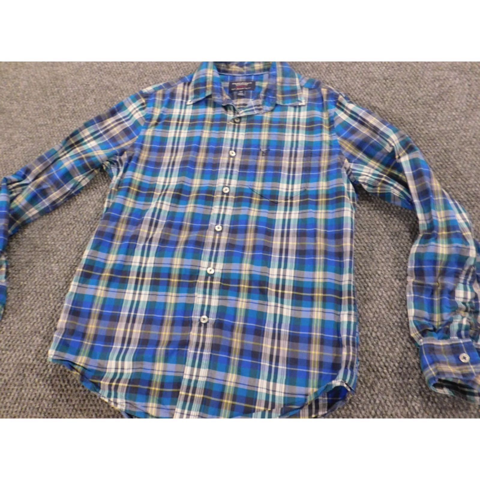 American Eagle Outfitters American Eagle Mens Shirt Small Blue plaid button up athletic fit Size US S / EU 44-46 / 1 - 2 Thumbnail