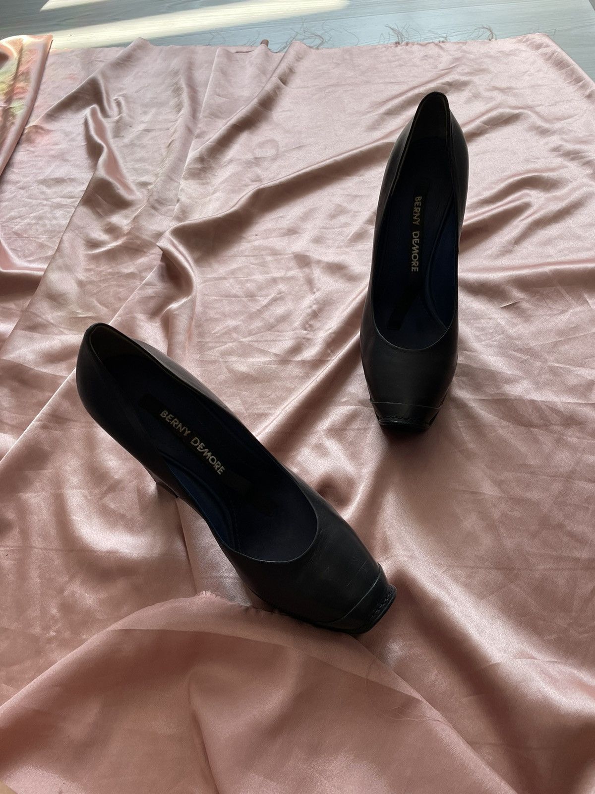 Vintage Berny Demore heels Size US 8 / IT 38 - 15 Thumbnail