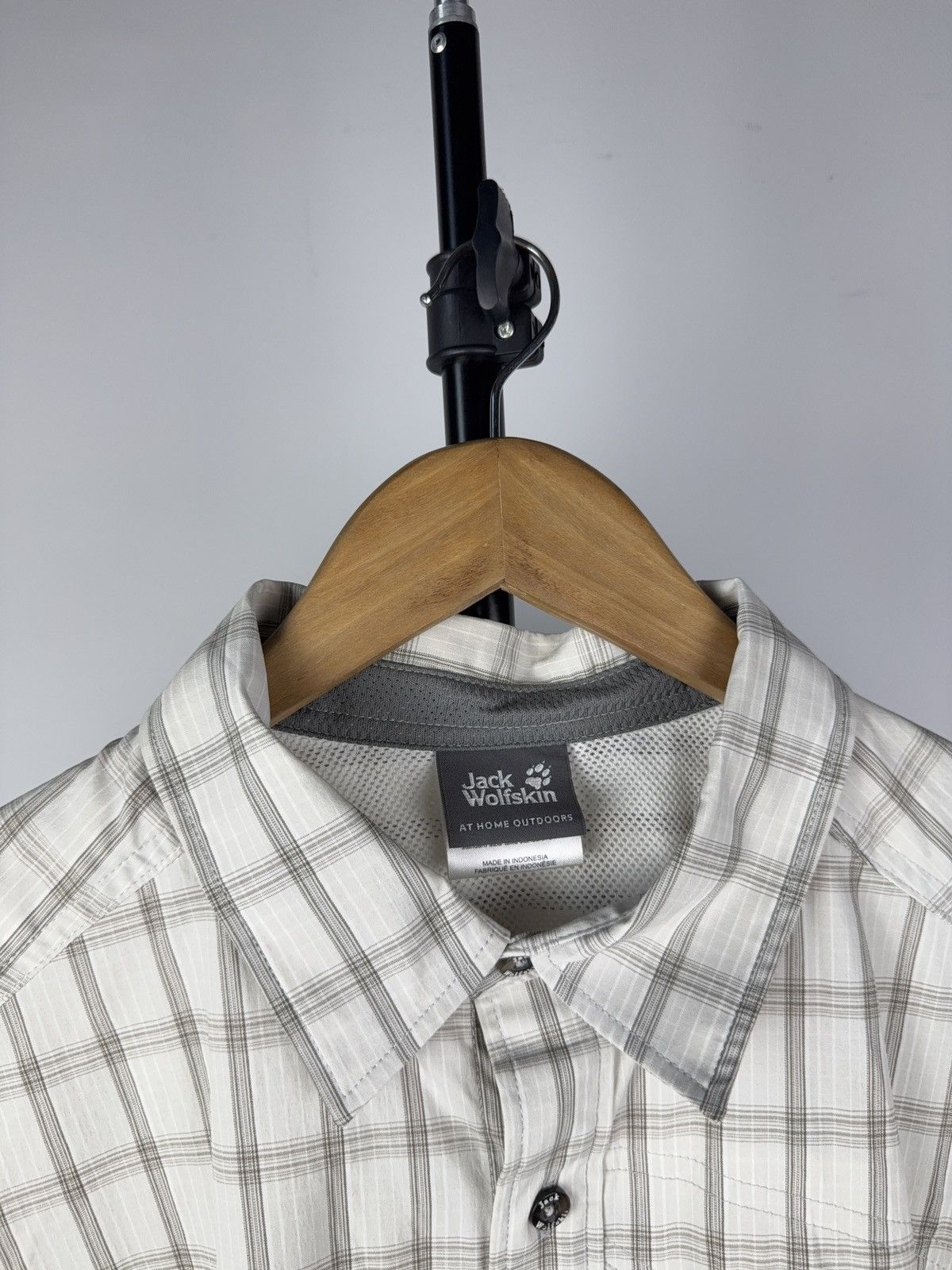 Jack Wolfskin Vintage 00s Outdoor Jack Wolfskin short sleeve Shirt Size US XL / EU 56 / 4 - 5 Thumbnail