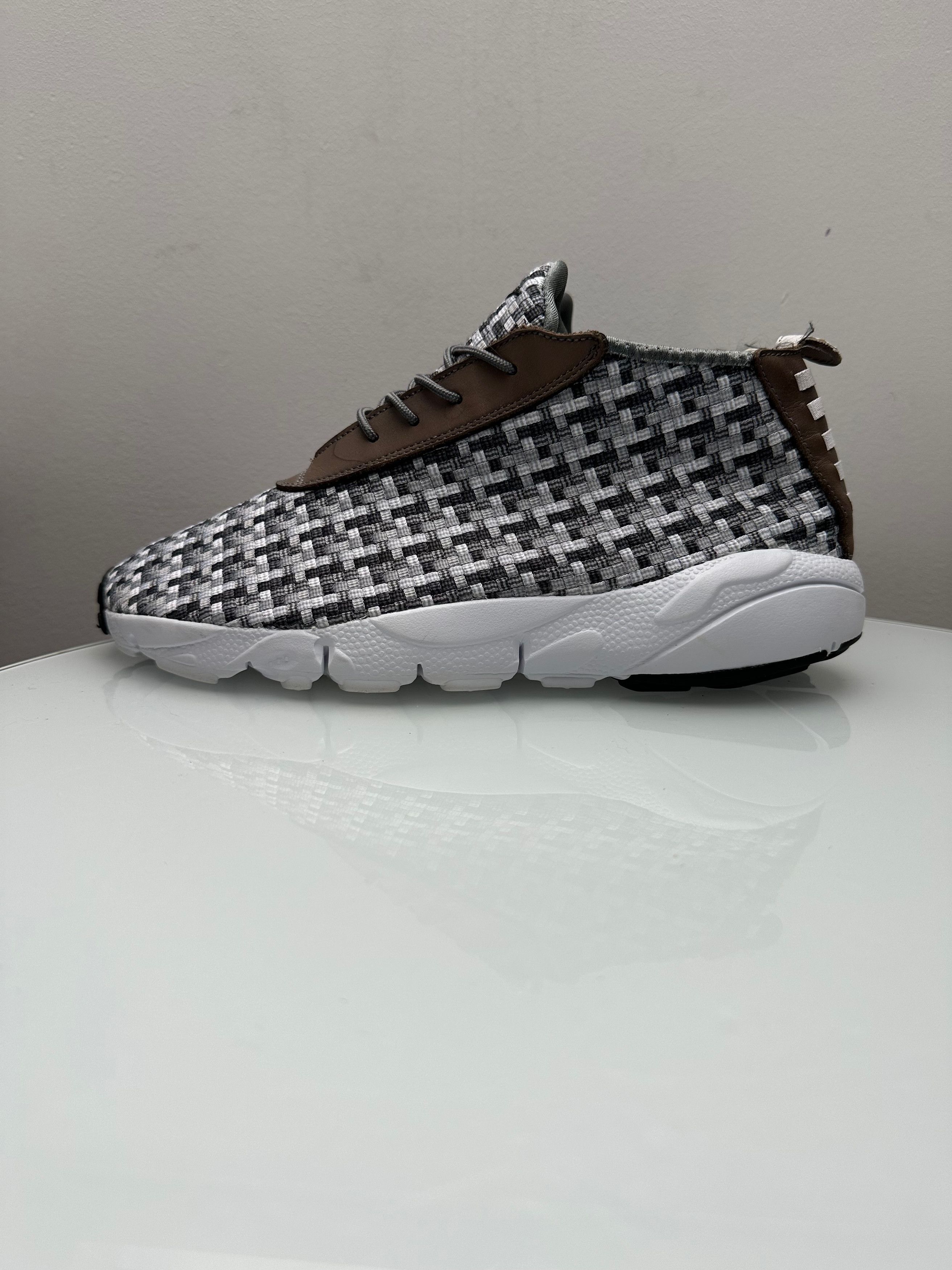 Nike NIKE AIR FOOTSCAPE DESERT CHUKKA US10 sneakers Size US 10 / EU 43 - 3 Thumbnail