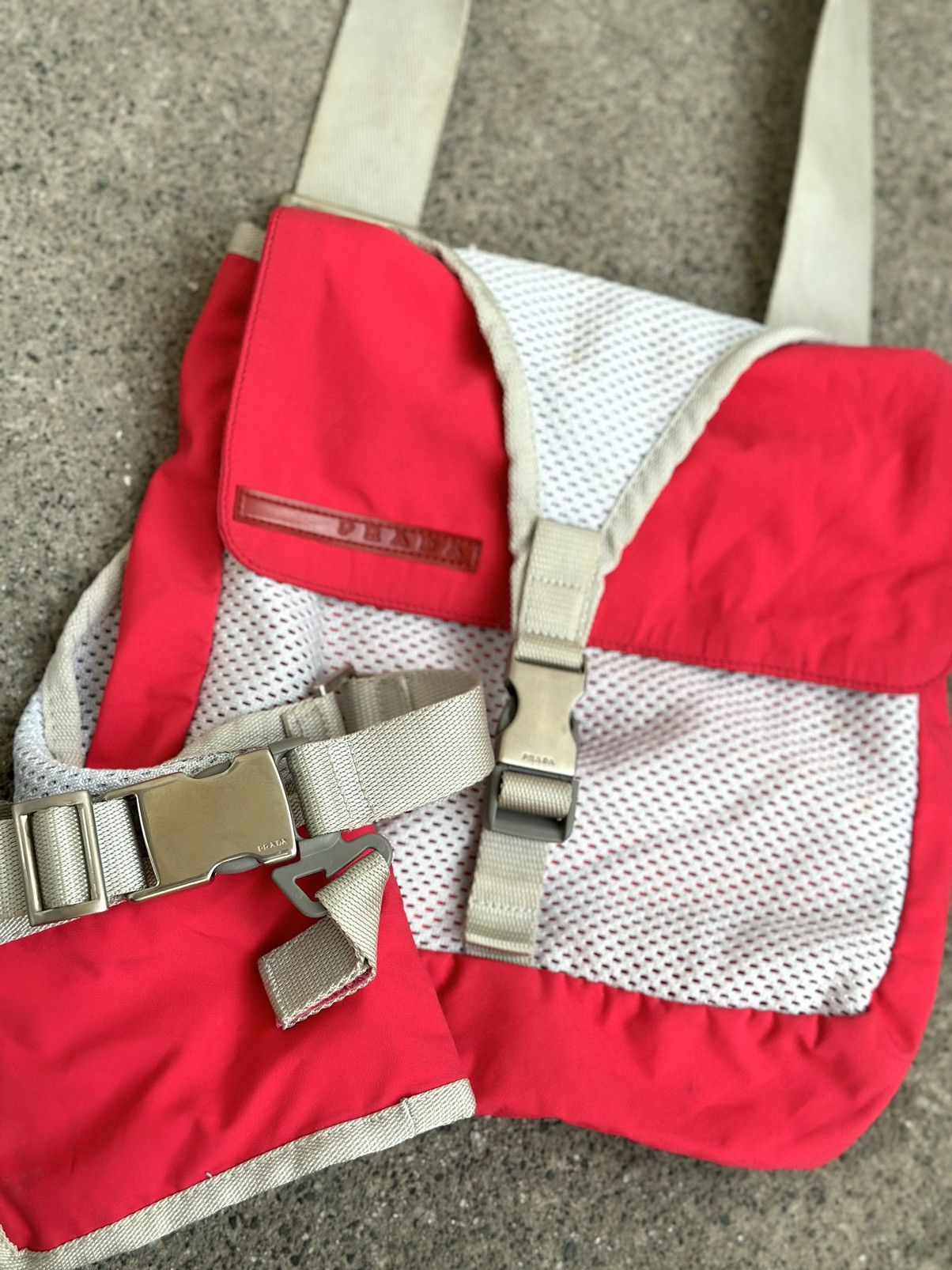 Prada S/S1999 Archived Rare Color Prada Sport Side Bag with Pouch. Size ONE SIZE - 4 Thumbnail