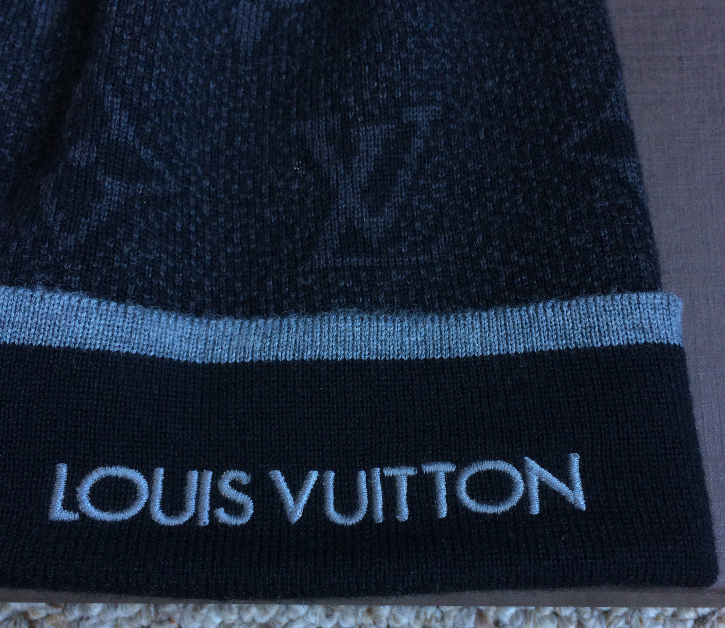 Louis Vuitton Louis Vuitton Monogram Logo Beanie Size ONE SIZE - 2 Thumbnail