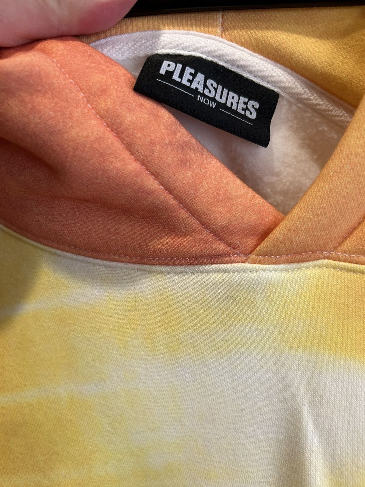 Pleasures Pleasures Blur Hoodie XL Size US XL / EU 56 / 4 - 3 Thumbnail
