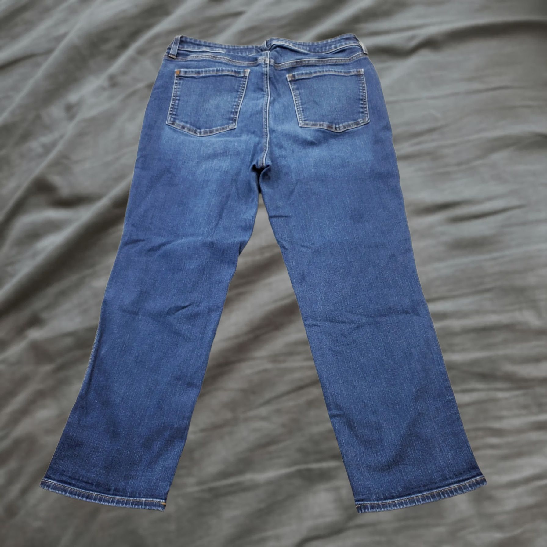 Vintage Chico's DefineMe Ankle Jeans Womens 14R Blue Denim Faded Stretch Straight Leg Jeans Size 36" / US 14 / IT 50 - 1 Thumbnail