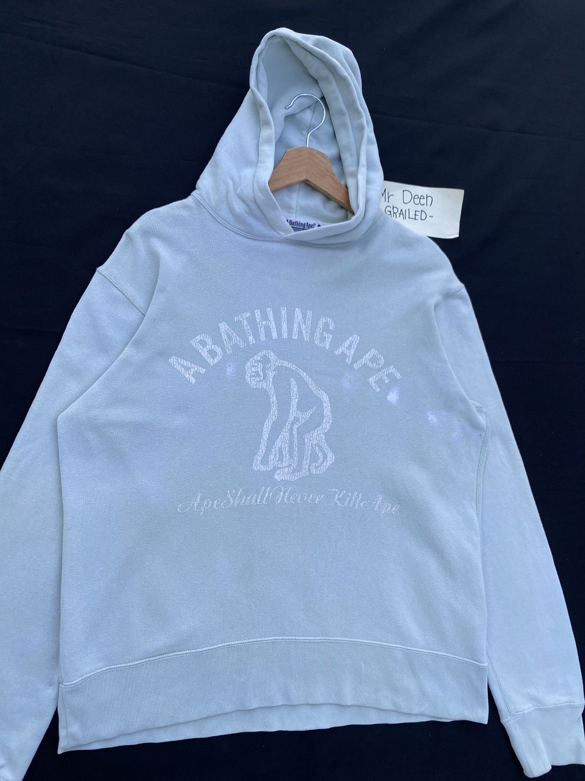 Bape Rare BAPE with the "Ape Shall Never Kill Ape" Hoodie Size US M / EU 48-50 / 2 - 6 Thumbnail