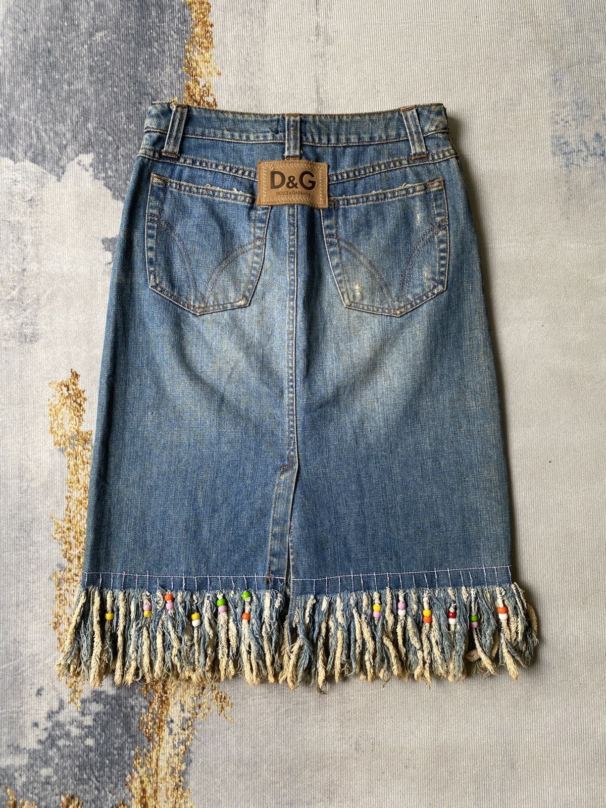 Dolce & Gabbana Vintage 90’s Dolce & Gabbana Distressed Midi Skirt Size 25" / US 0 / IT 36 - 4 Thumbnail