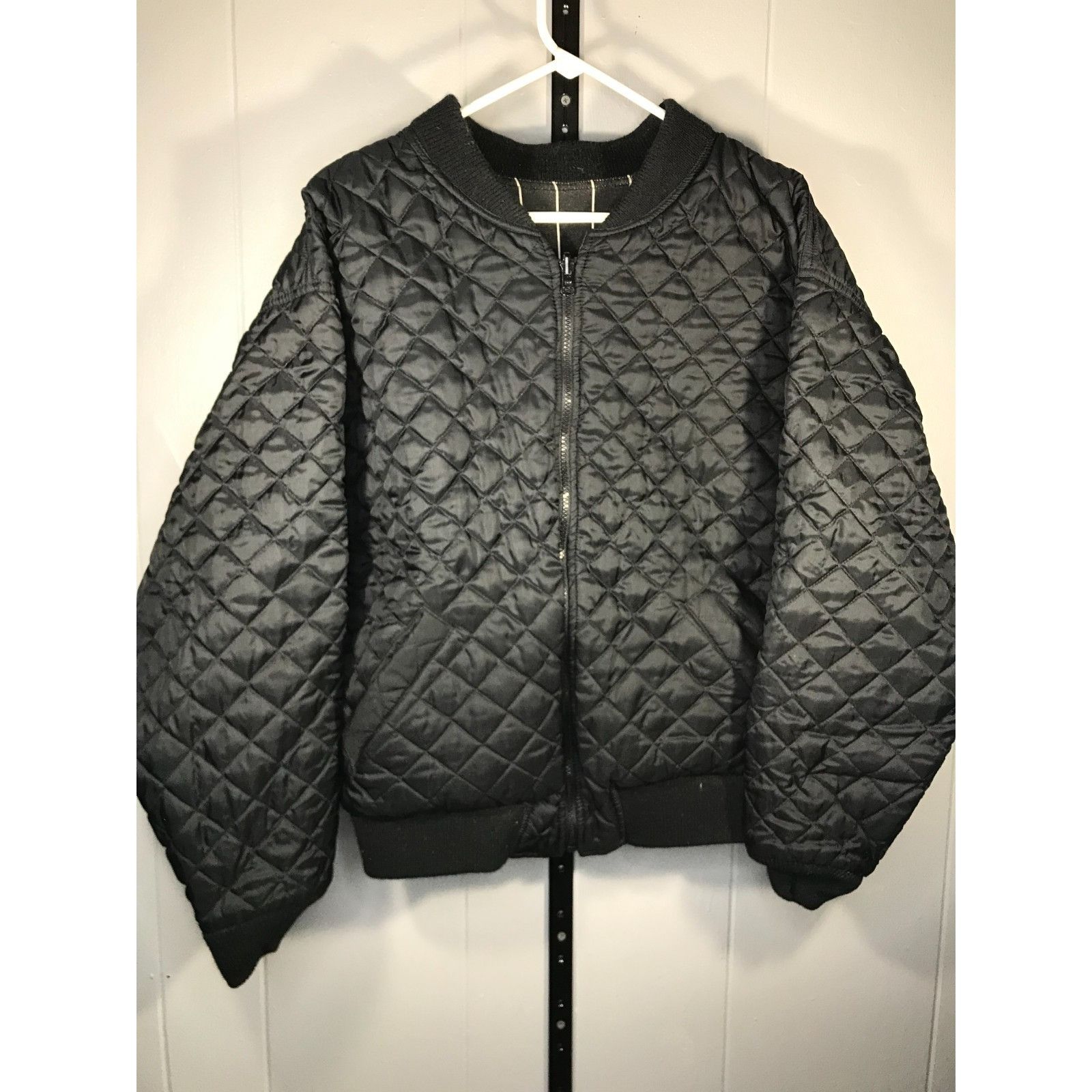 Other Vintage Body Alive Quilted Jacket Weightlifting Bodybuilder Size US L / EU 52-54 / 3 - 5 Thumbnail