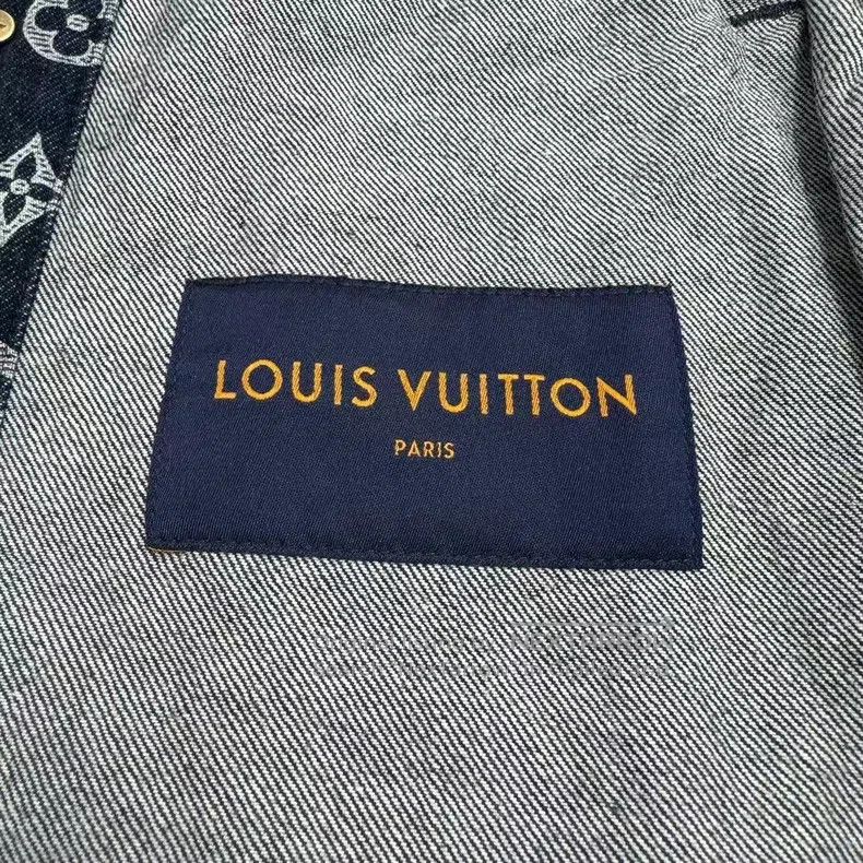 Louis Vuitton Louis Vuitton Original presbyopic full print denim jacket Size US M / EU 48-50 / 2 - 5 Thumbnail