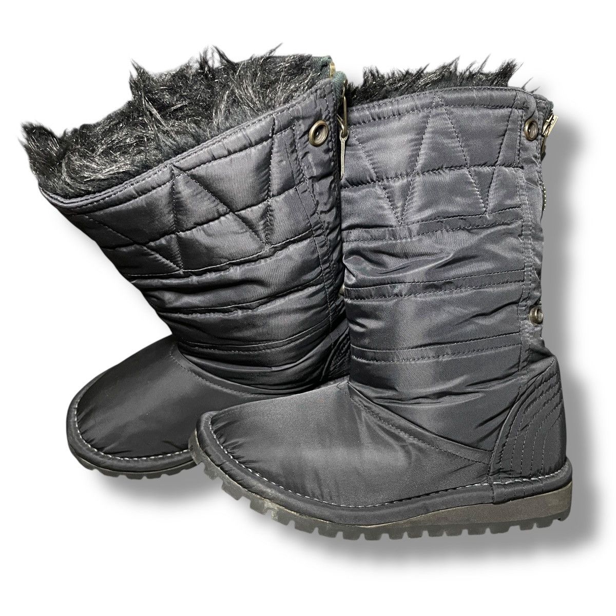 Junya Watanabe Junya Watanabe A/W10 Fur-lined Quilted Nylon Snow Boots Size US 7 / IT 37 - 1 Thumbnail