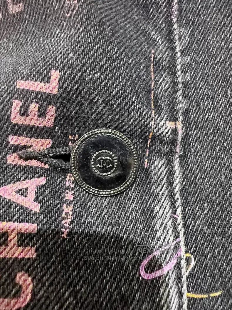 Chanel Chanel Full logo denim jacket Size M / US 6-8 / IT 42-44 - 3 Thumbnail