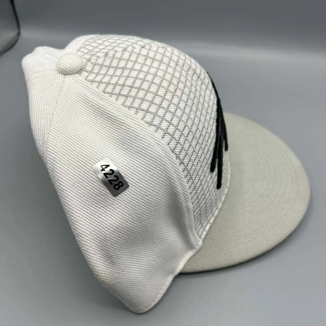 Jordan Brand Air Jordan Flight Hat Men 7 3/8 Embroidered Fitted Cotton Size ONE SIZE - 9 Thumbnail