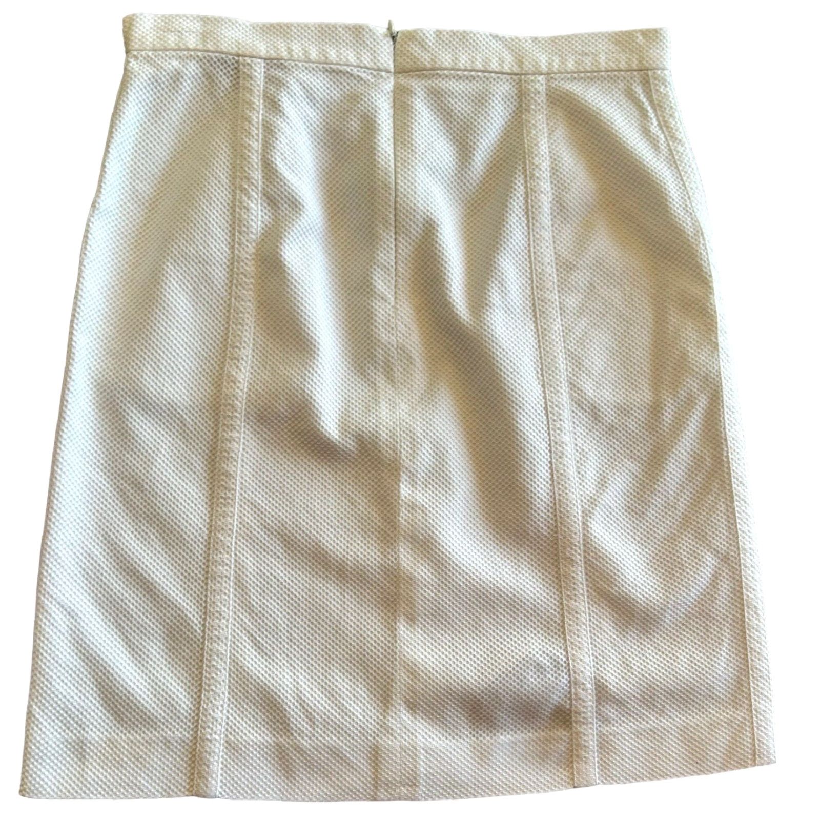 Vintage Barneys New York Women's White Pencile Straight Skirt Sz 8/42 Made In Italy City Knee Length Zipper Lined Size 30" / US 8 / IT 44 - 6 Thumbnail