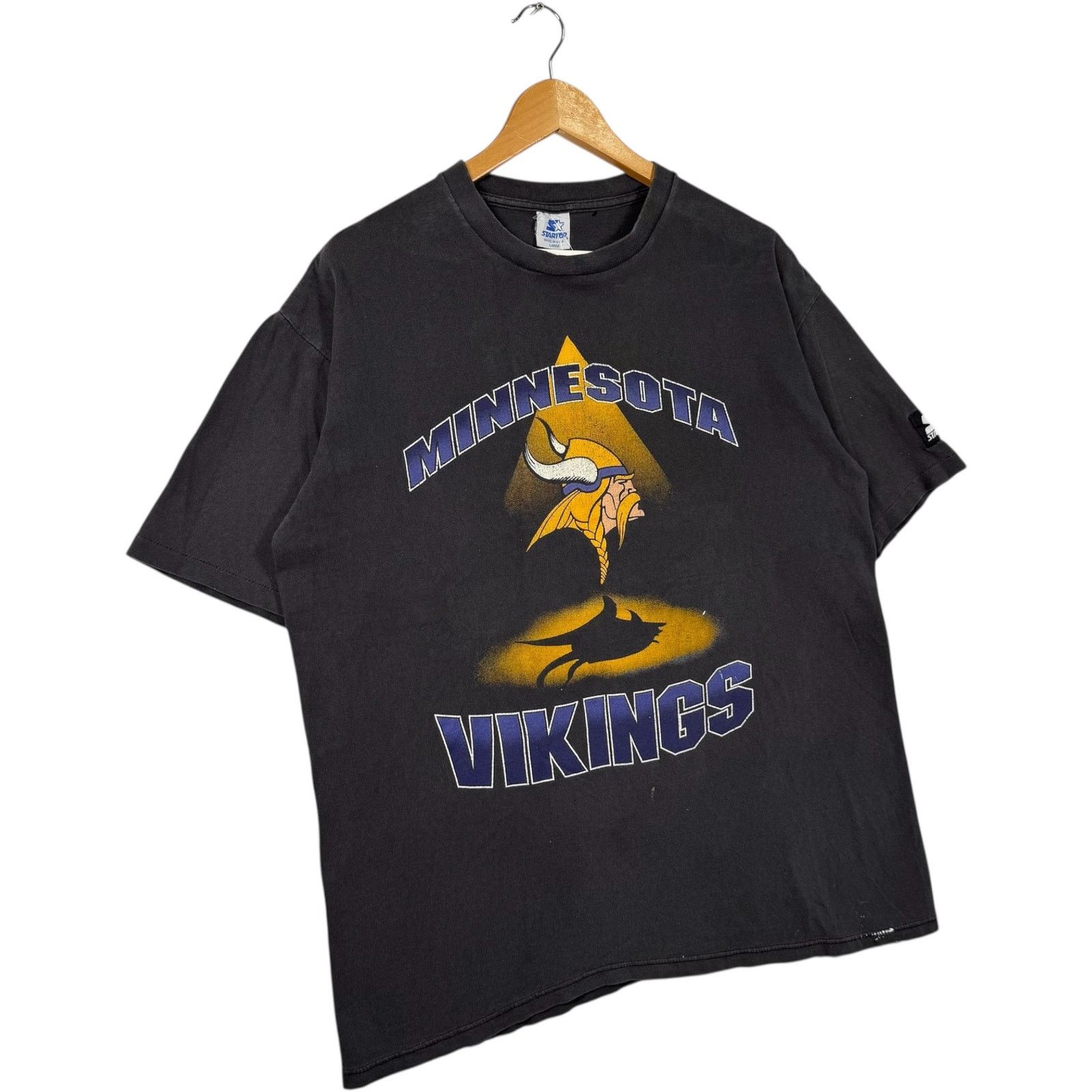 Starter Vintage Starter Minnesota Viking Team Spotlight NFL Tee L Size US L / EU 52-54 / 3 - 4 Thumbnail