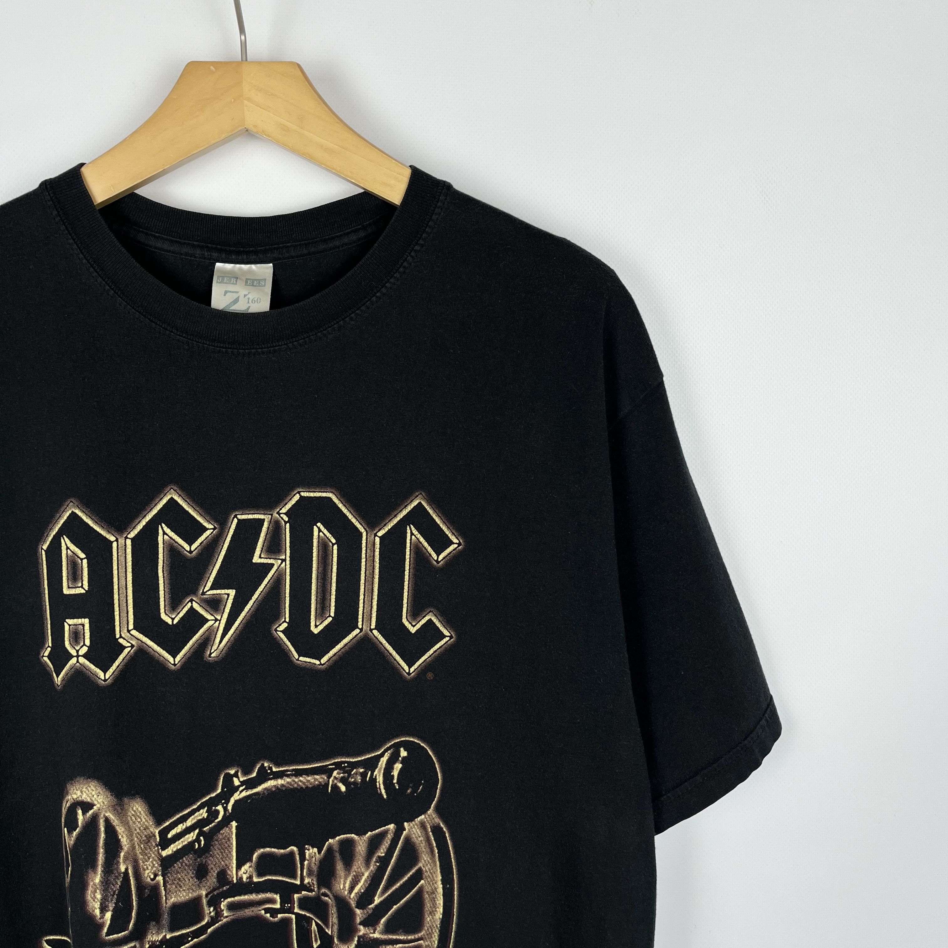 Band Tees Vintage AC/DC For Those About To Rock Band T Shirt 1999 Size US M / EU 48-50 / 2 - 2 Thumbnail