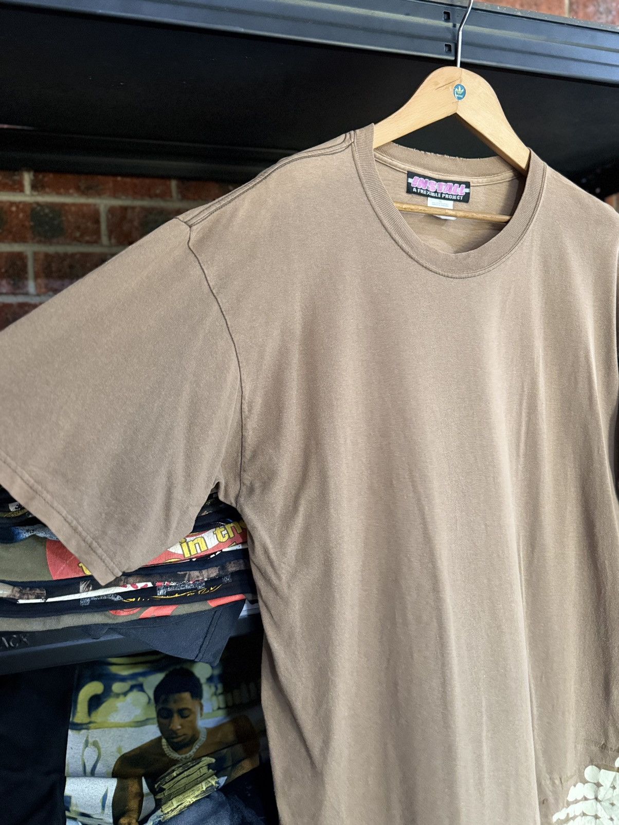 Apple Thrashed Vintage 90s Install Barnstormer Sun Faded Tee Size US XL / EU 56 / 4 - 4 Thumbnail