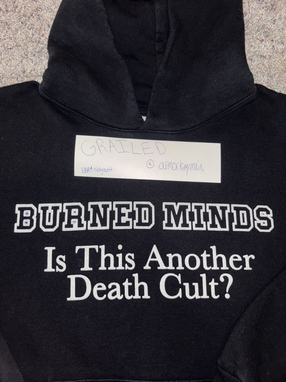 Online Ceramics Online Ceramics Burned Minds Haunted Majora’s Mask Hoodie Size US L / EU 52-54 / 3 - 4 Thumbnail