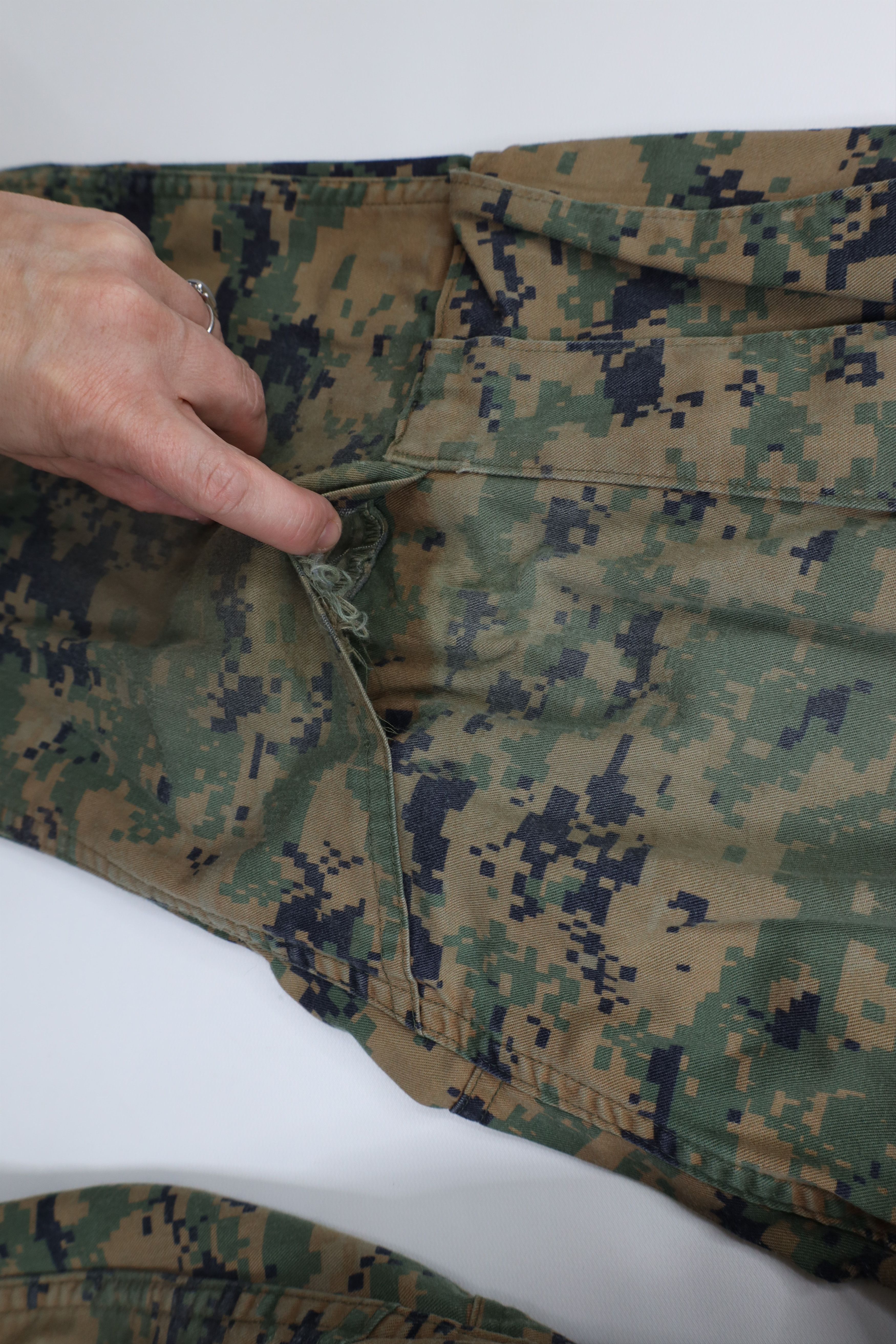 Vintage Vintage Y2K 2001 USGI USMC Marpat Camouflage Cargo Pants USA Size US 34 / EU 50 - 7 Thumbnail