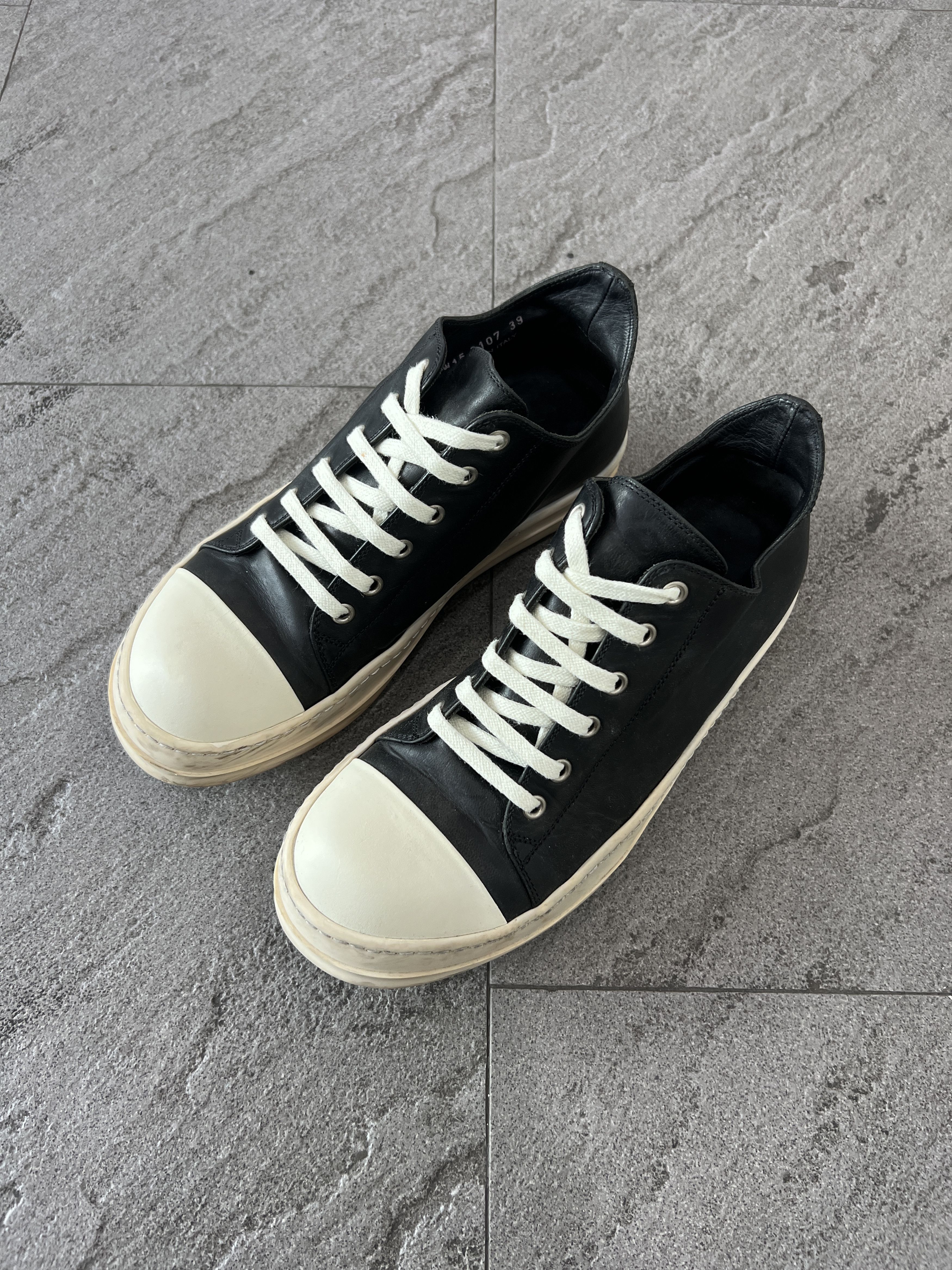 Rick Owens Rick Owens Low Sneaker Black Leather Milk Toe 39 Size US 6 / EU 39 - 5 Thumbnail
