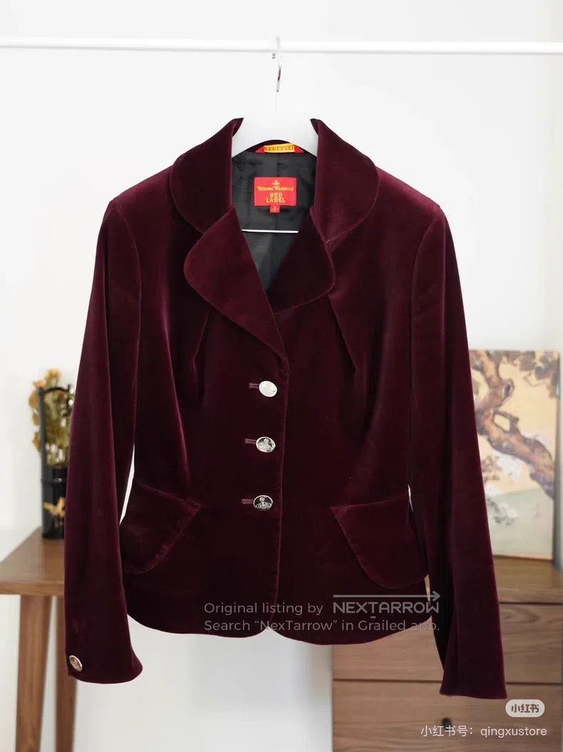 Vivienne Westwood Vivienne Westwood Burgundy silver button velvet blazer, vi Size M / US 6-8 / IT 42-44 - 1 Thumbnail
