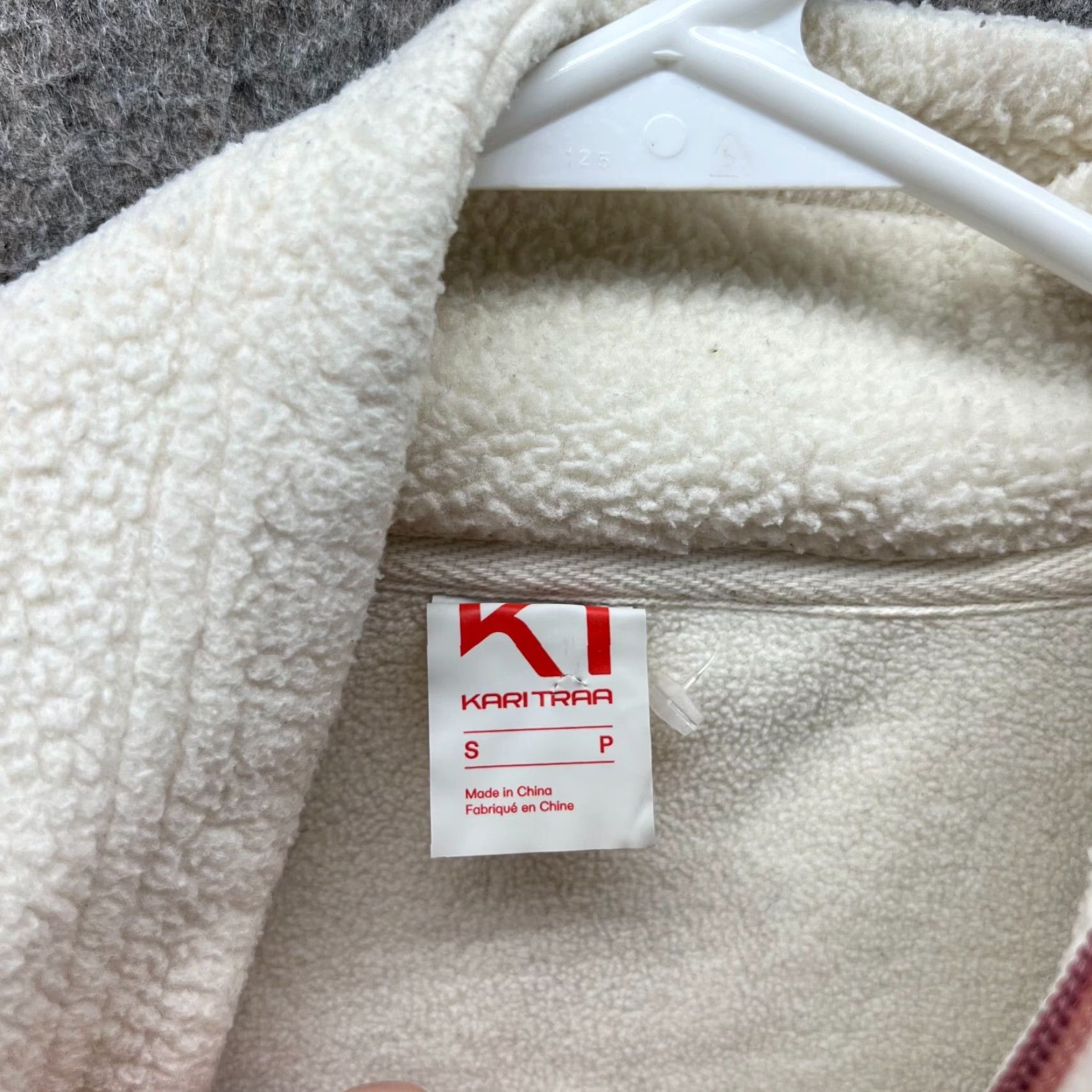Vintage Karitraa Jacket Women Small White Full Zip Fleece Sherpa Midlayer Size S / US 4 / IT 40 - 6 Thumbnail